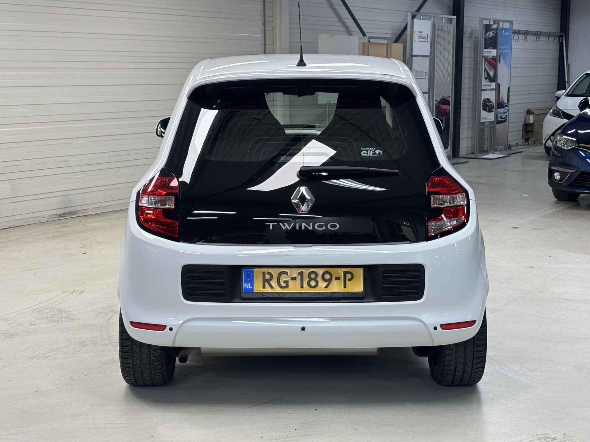 Renault Twingo 1.0 SCe Intens Automaat / 16" Lmv / Navigatie / Achterruitrijcamera - 10/27