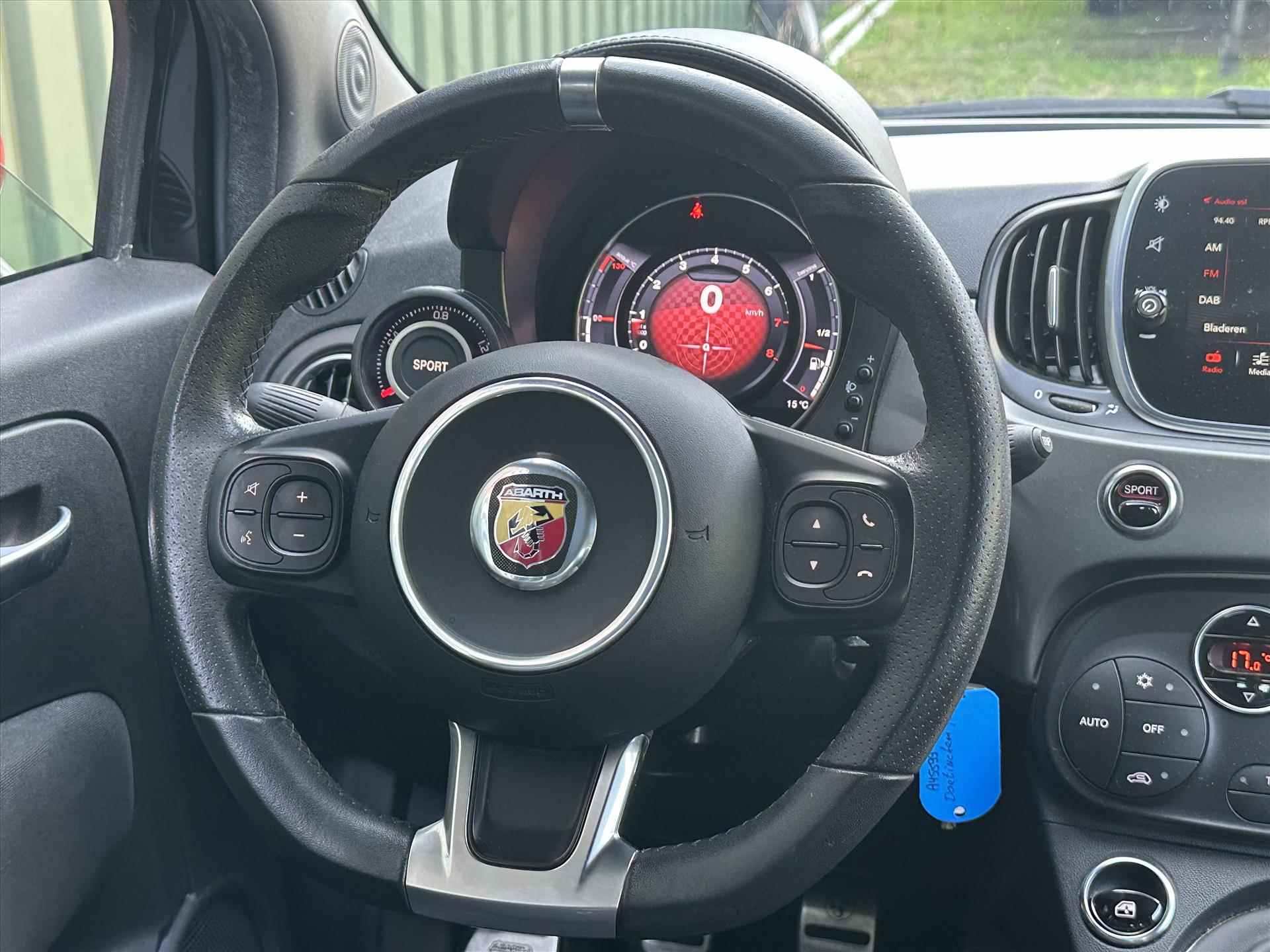 Abarth 500 1.4 T-Jet 160pk 595 Abarth Pista I Winterset I Carplay I PDC I Climate Control I - 19/33