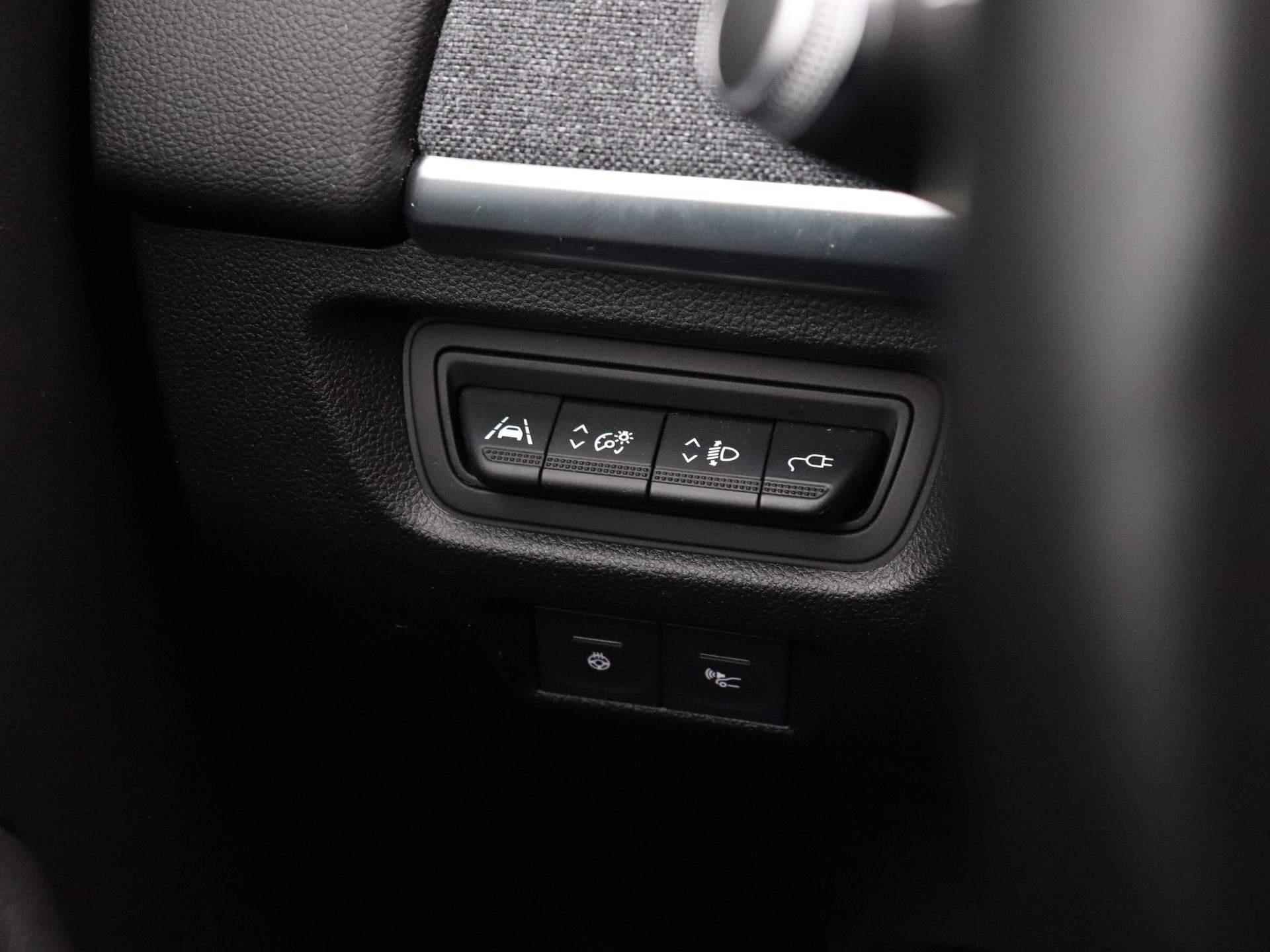 Renault ZOE R135 Intens 52 kWh / Half-Leder / Navigatie / Camera / Climate Control / LED Koplampen / Lichtmetalen Velgen / Koopaccu - 24/29