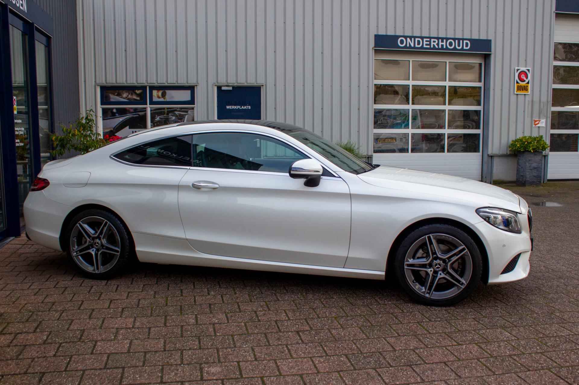 Mercedes-Benz C-klasse Coupé 200 Premium Plus Pack AMG Line Navi | Prijs rijklaar incl. 12 mnd garantie | Panodak dak Leder 360Cam - 11/58