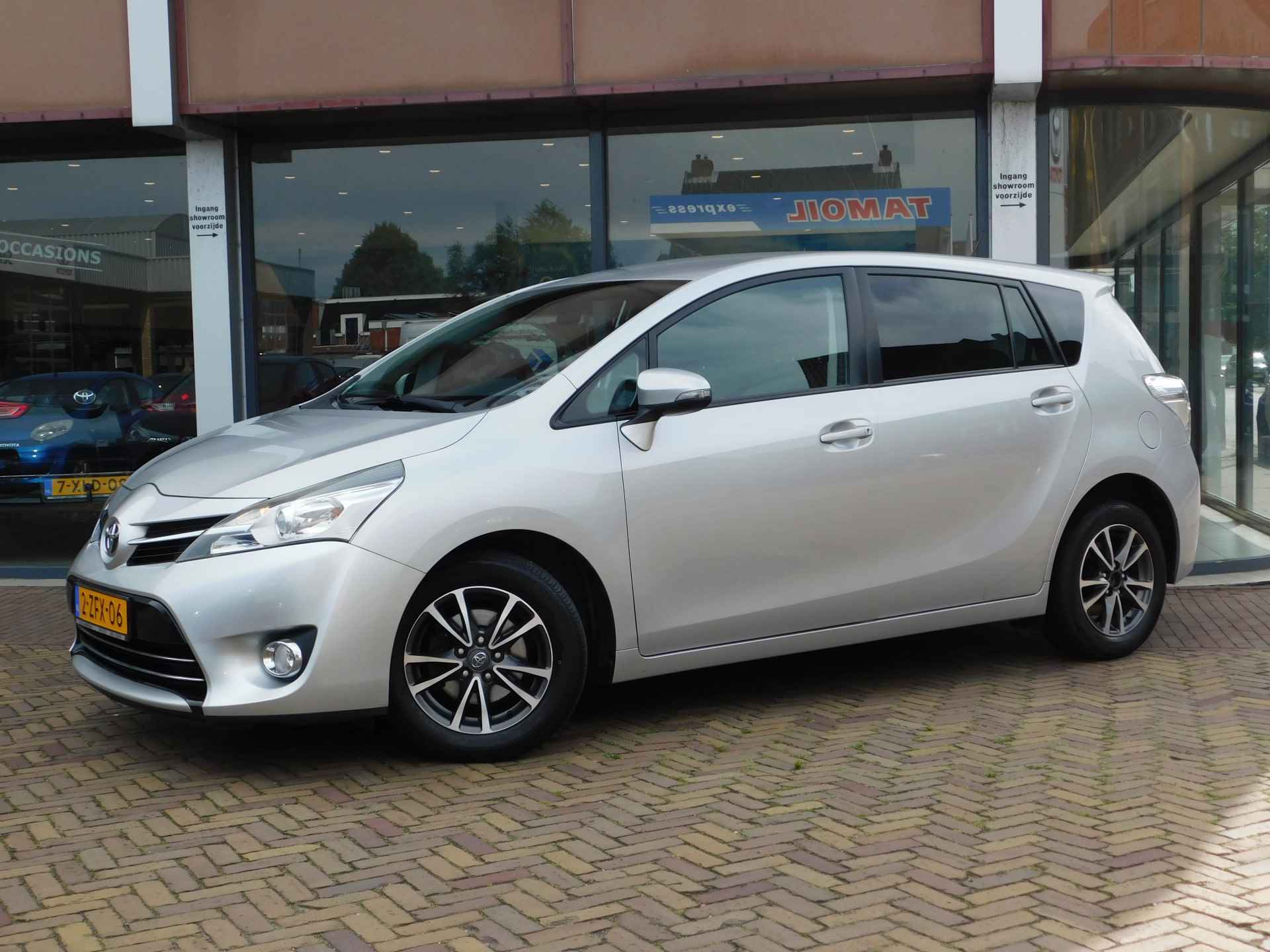 Toyota Verso 1.8 VVT-i Business TREKHAAK / NAVIGATIE - 3/35