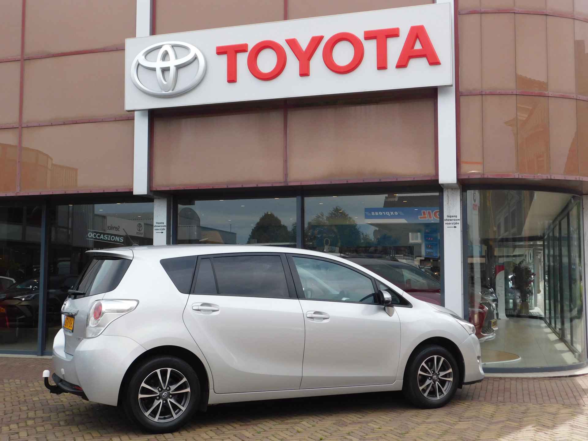 Toyota Verso 1.8 VVT-i Business TREKHAAK / NAVIGATIE - 10/35