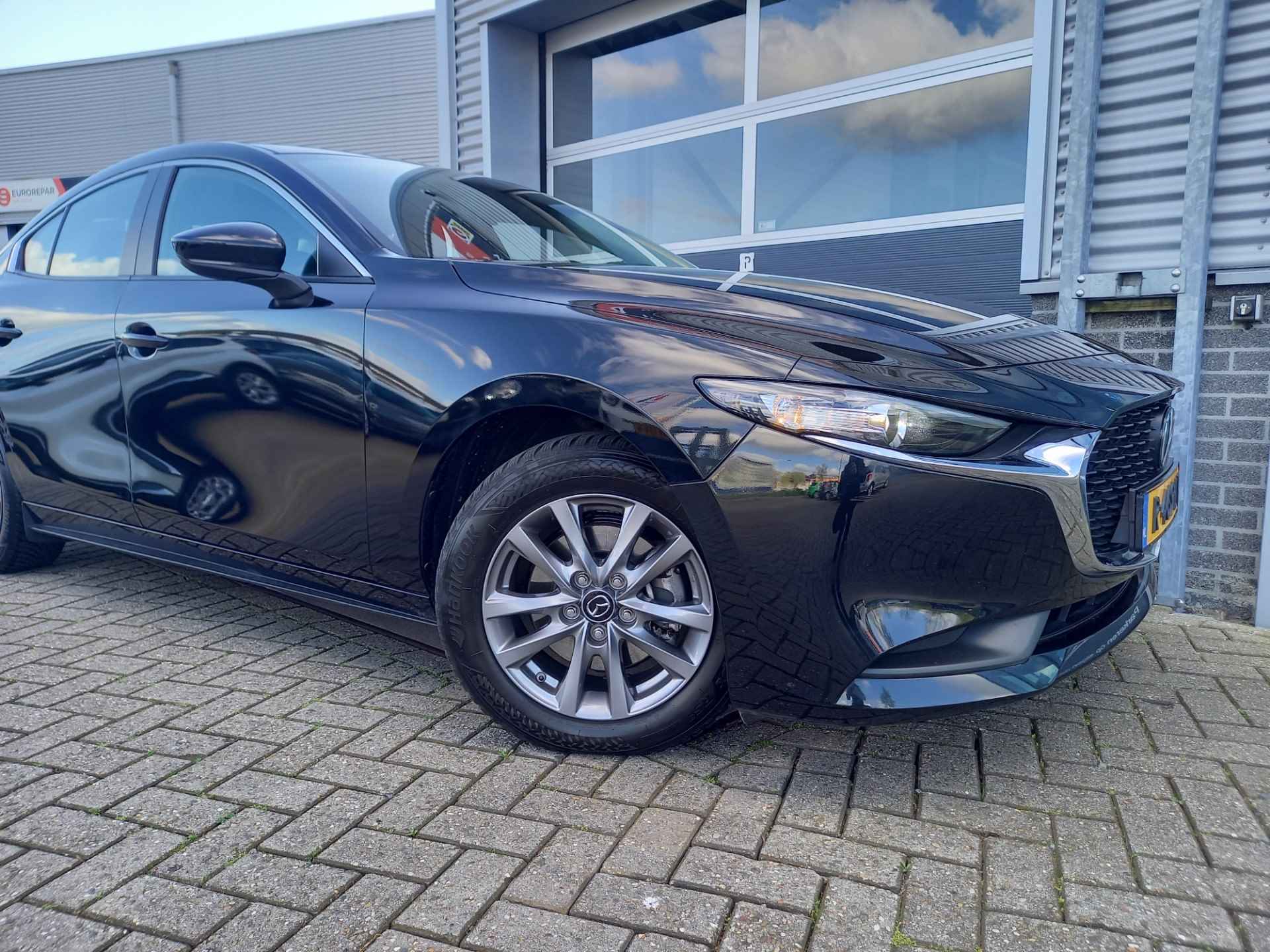 Mazda 3 2.0 e-SkyActiv-G M Hybrid 122 - 1 EIGENAAR - NL AUTO - CARPLAY / ANDROID - PDC - LED - 9/56