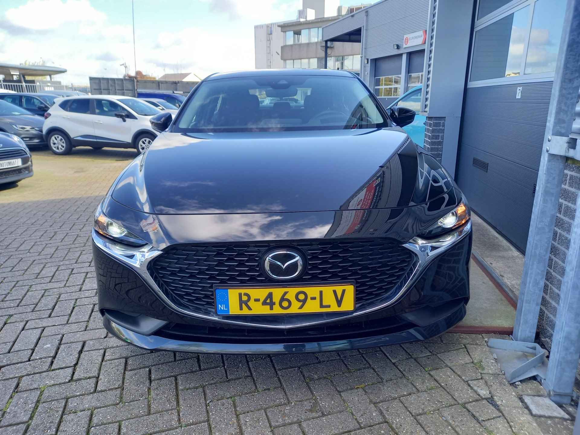 Mazda 3 2.0 e-SkyActiv-G M Hybrid 122 - 1 EIGENAAR - NL AUTO - CARPLAY / ANDROID - PDC - LED - 10/56