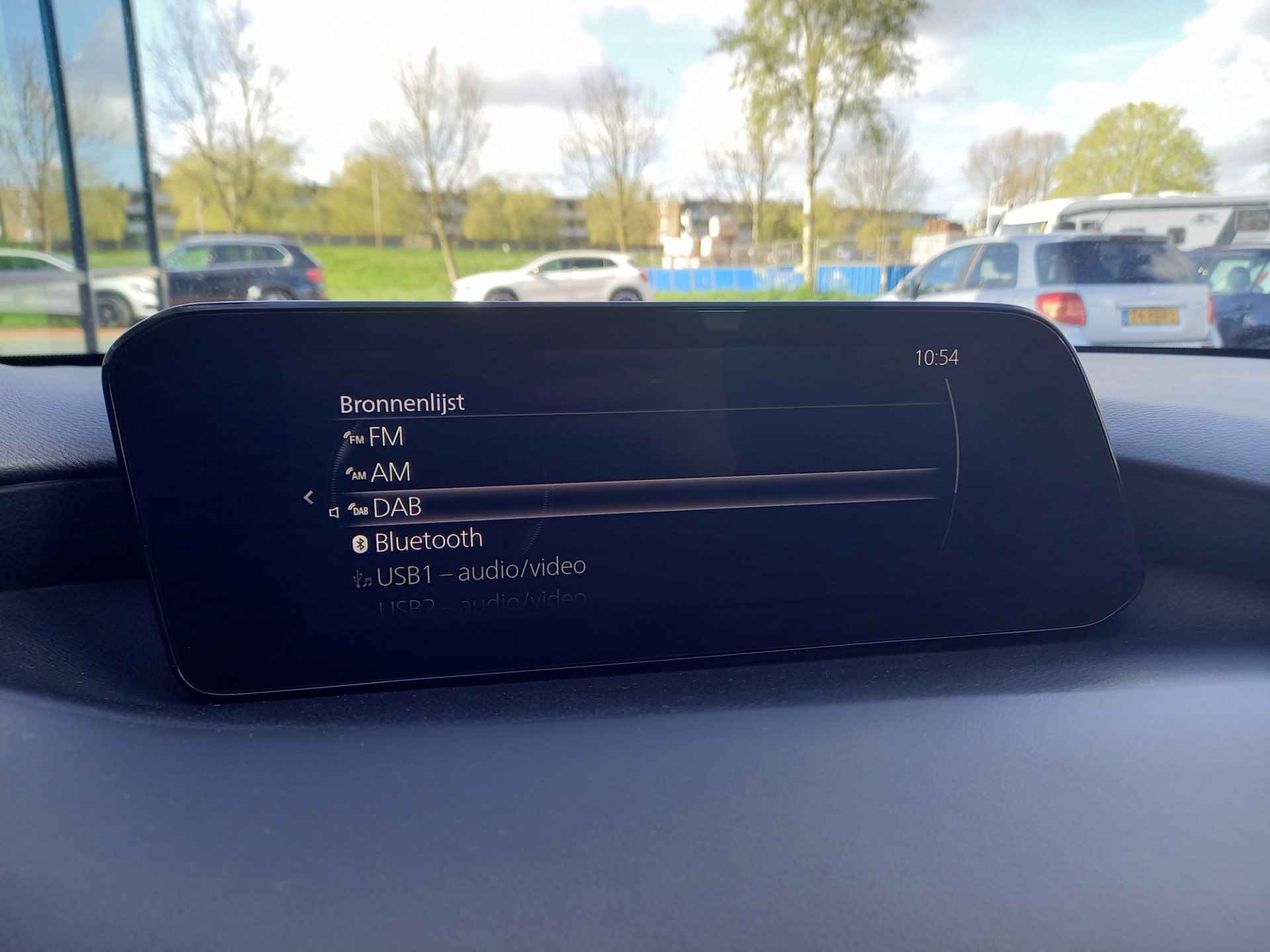 Mazda 3 2.0 e-SkyActiv-G M Hybrid 122 - 1 EIGENAAR - NL AUTO - CARPLAY / ANDROID - PDC - LED - 47/56