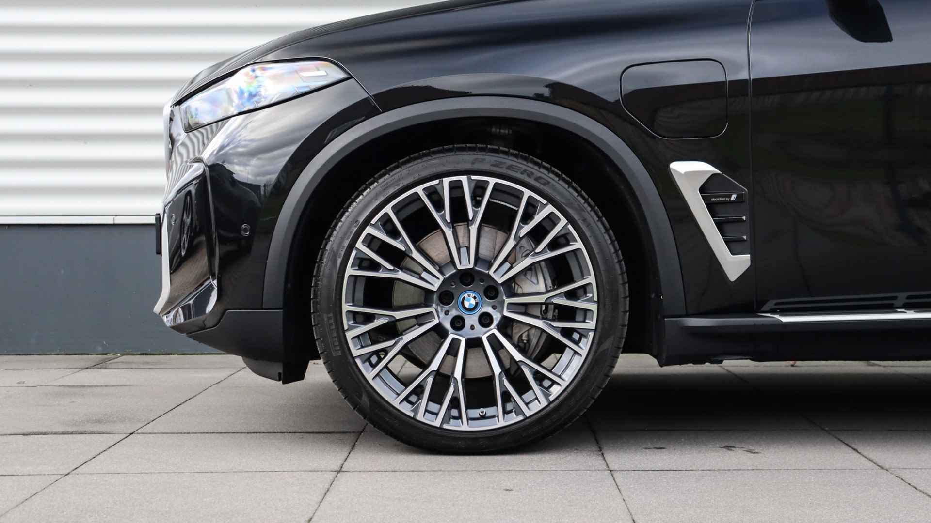 BMW X5 xDrive50e | Harman/Kardon | Panoramadak | Head-up | Trekhaak | Iconic Glow - 4/37
