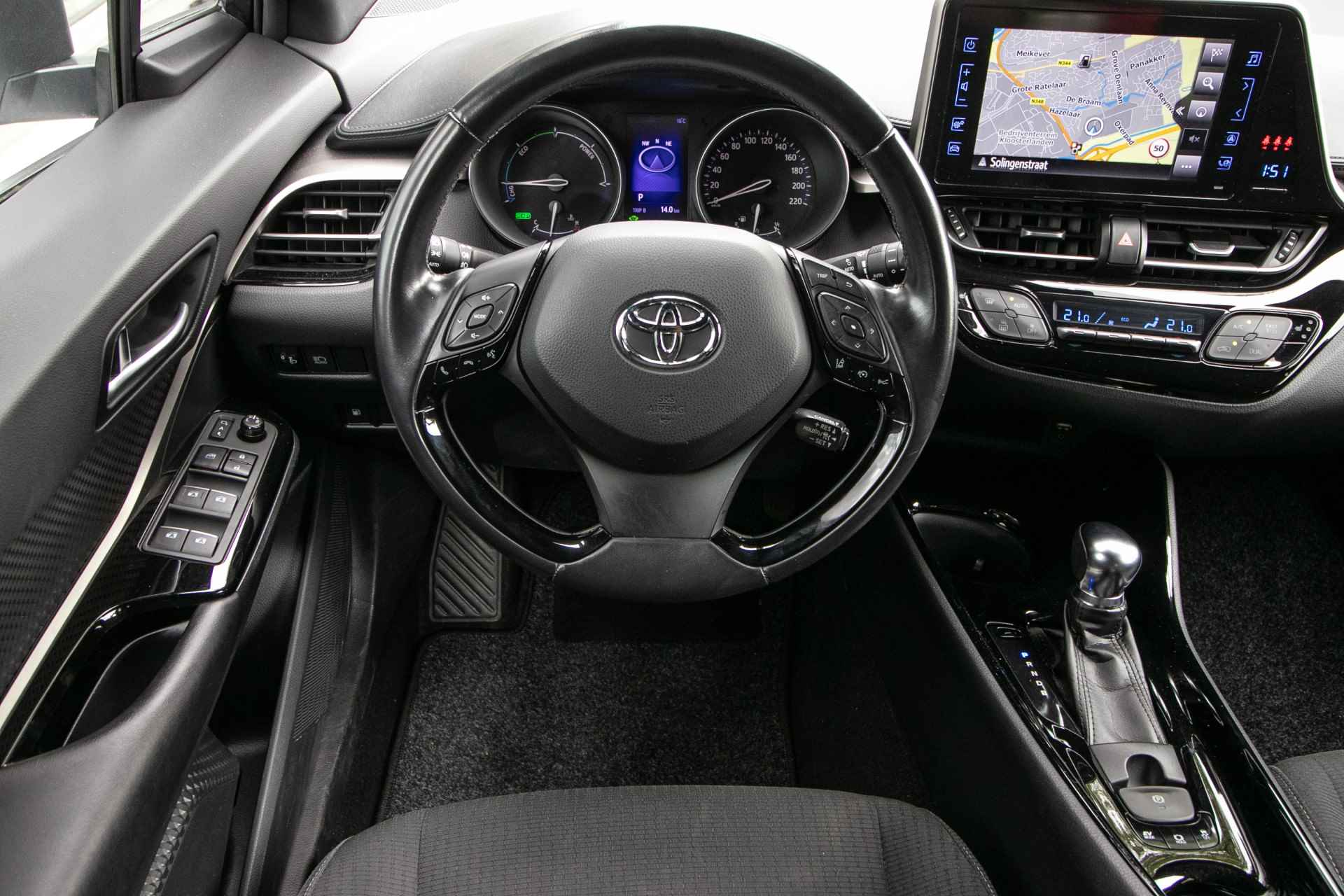 Toyota C-HR 1.8 Hybrid Dynamic - All-in rijklrprs | navi | Cam | Stoelverw. | DAB - 11/42