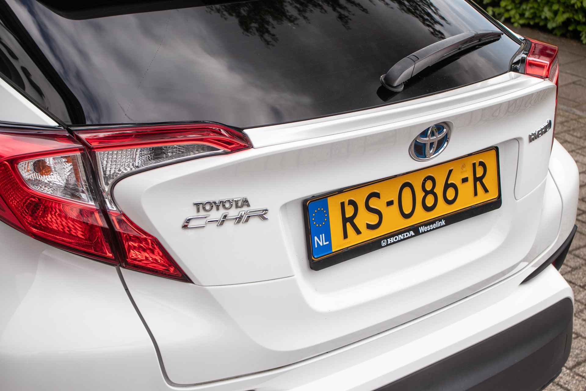 Toyota C-HR 1.8 Hybrid Dynamic - All-in rijklrprs | navi | Cam | Stoelverw. | DAB - 23/42