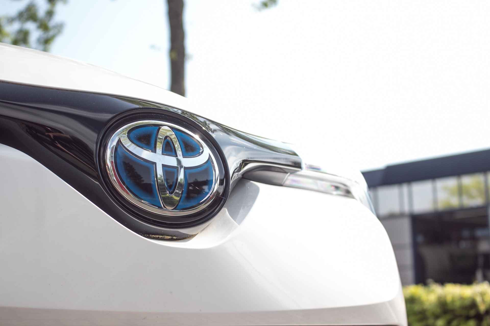 Toyota C-HR 1.8 Hybrid Dynamic - All-in rijklrprs | navi | Cam | Stoelverw. | DAB - 26/42