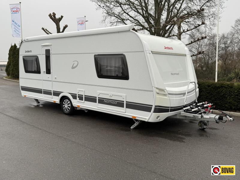 Dethleffs Nomad 540 RE Mover,Thule 9200 luifel