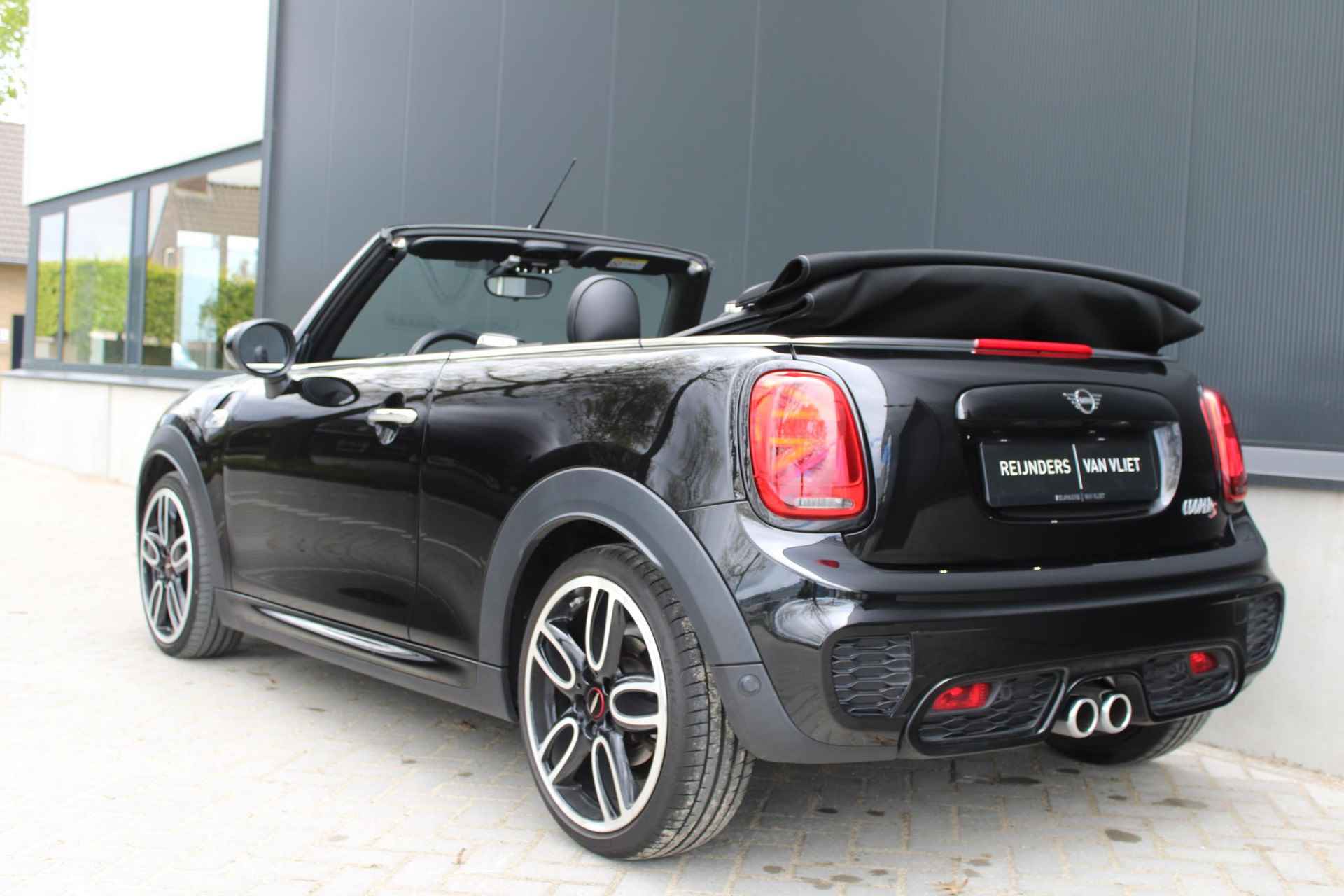 Mini Cooper S Cabriolet 2.0 Hammersmith | John Cooper Works | Leder | Led | DCC | Piano Black Exterieur | - 4/33