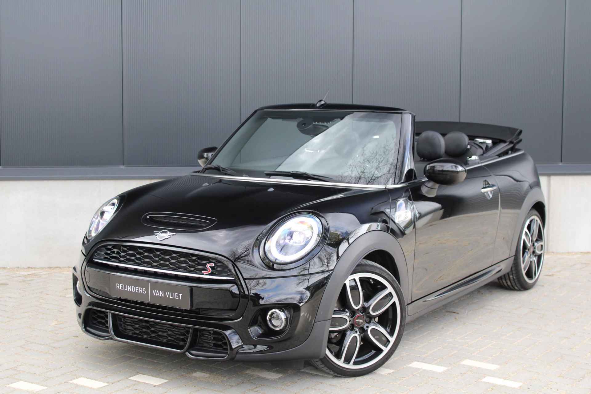 Mini Cooper S Cabriolet 2.0 Hammersmith | John Cooper Works | Leder | Led | DCC | Piano Black Exterieur | - 29/33