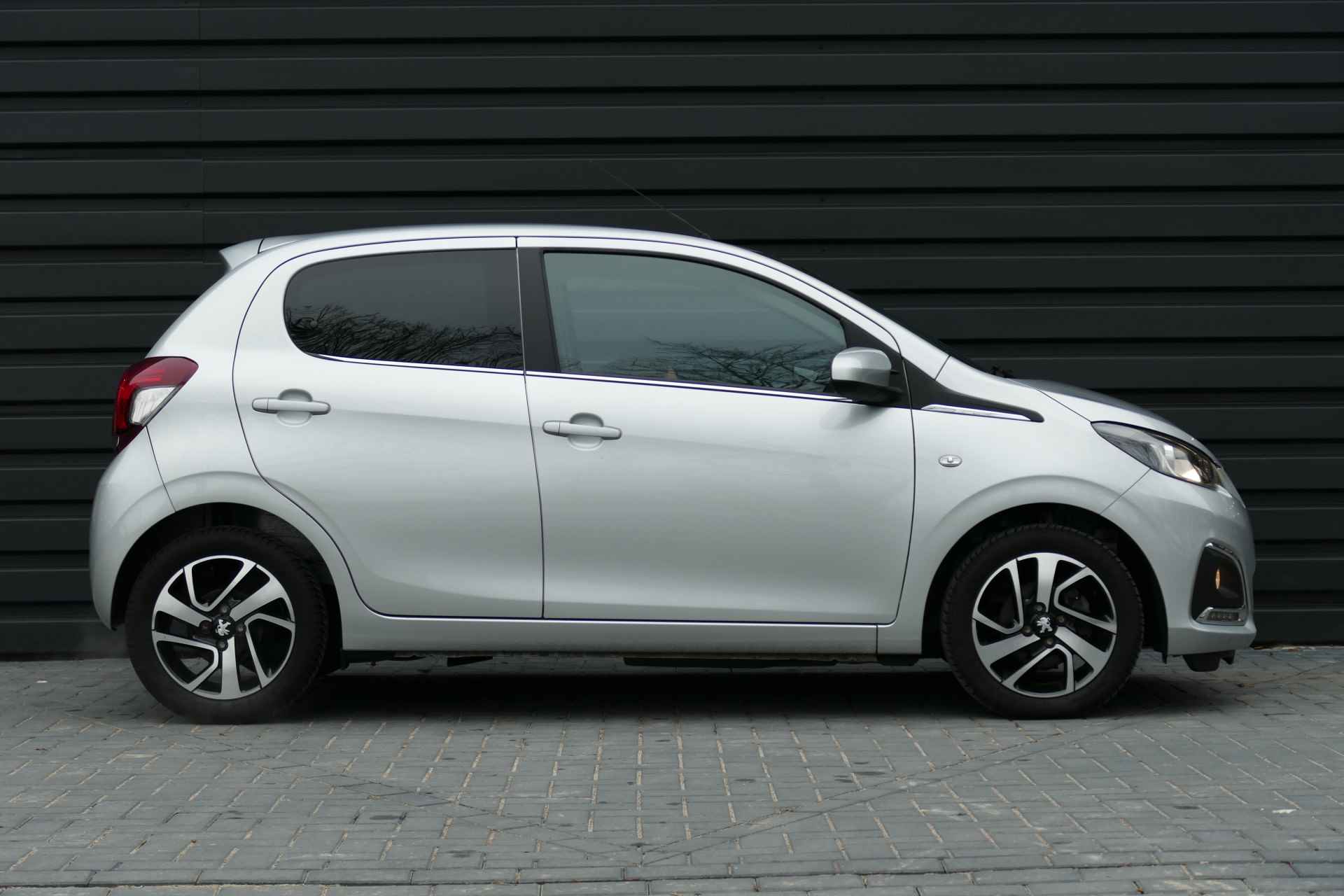 Peugeot 108 1.0 E-VTI 72PK 5-DRS ALLURE / NAVI / LED / CLIMA / 15"LMV / CAMERA / BLUETOOOTH / 2E EIGENAAR / NIEUWSTAAT !! - 3/26