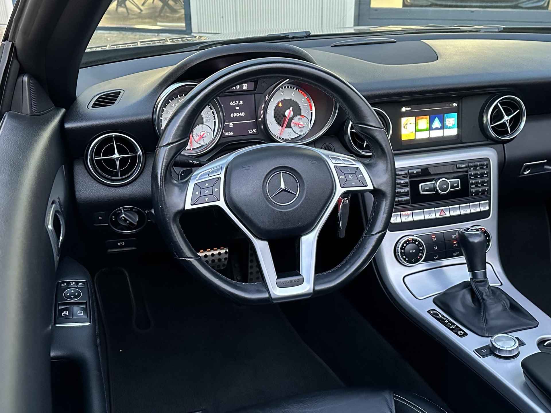 Mercedes-Benz SLK-klasse 250 | AMG-styling/18-inch/Leder/Navi/Pano-Dak - 40/52