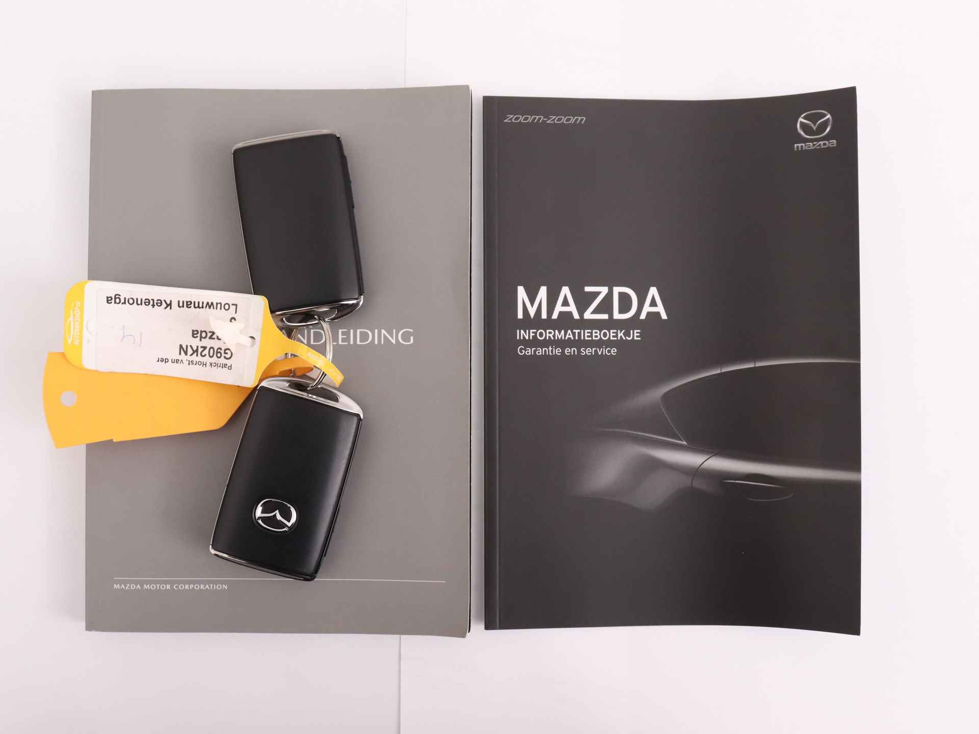 Mazda 3 2.0 e-SkyActiv-X M Hybrid 180 Luxury automaat | BOSE | Camera | Lederen bekleding | 18"LM velgen | - 12/39