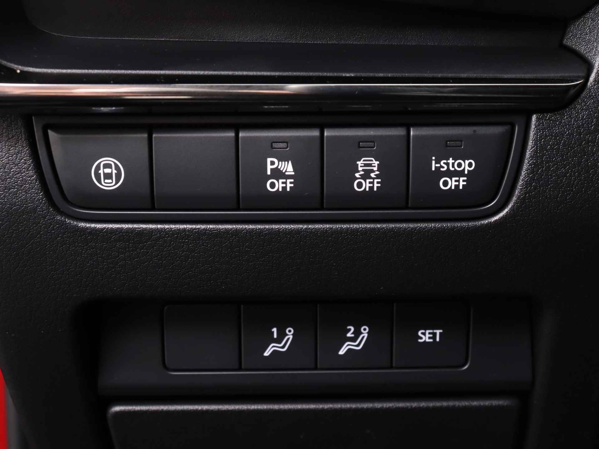 Mazda 3 2.0 e-SkyActiv-X M Hybrid 180 Luxury automaat | BOSE | Camera | Lederen bekleding | 18"LM velgen | - 29/39