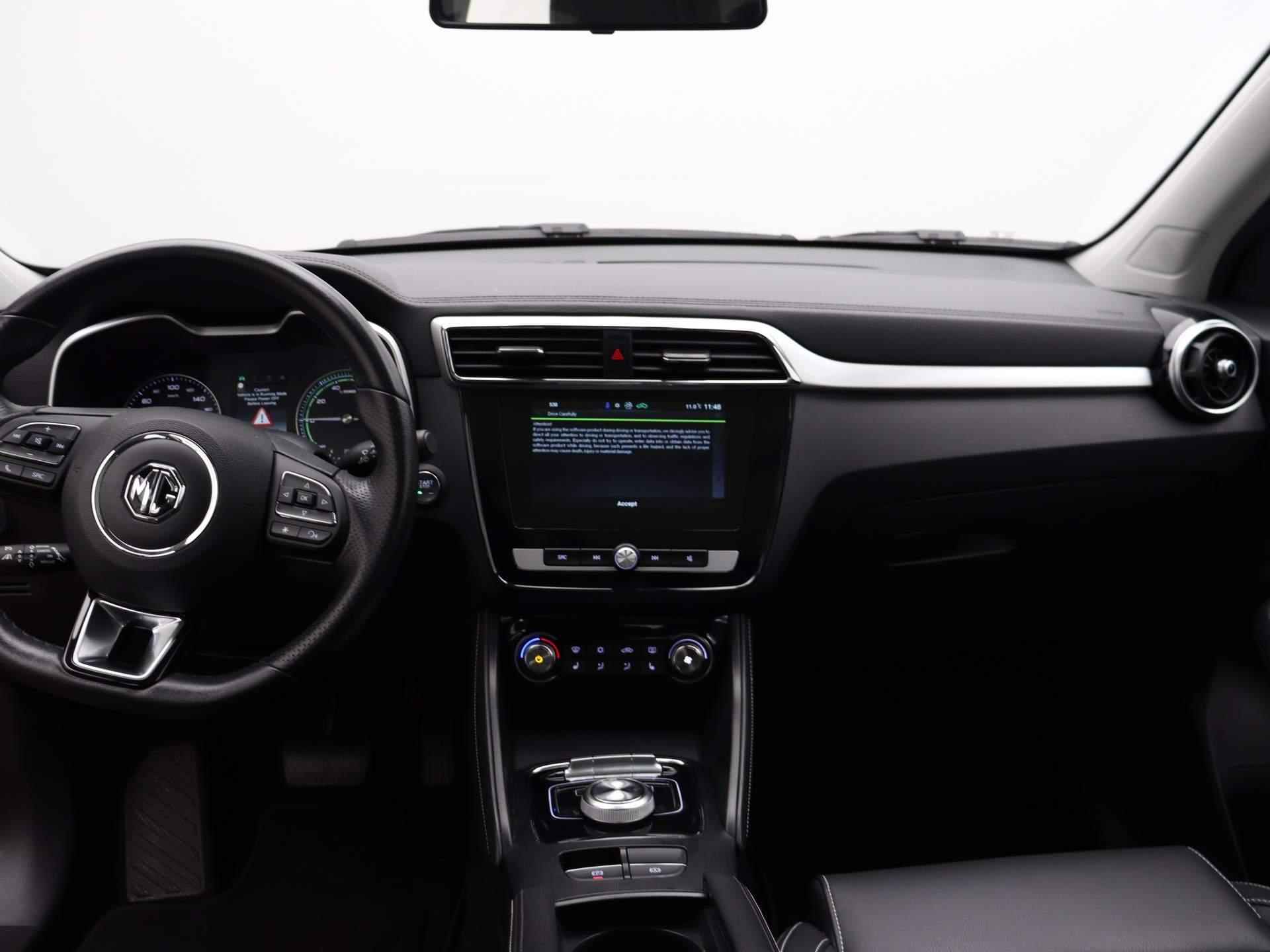 MG ZS EV Luxury 45 kWh | Leder | Navi | Panoramadak | Camera | Apple CarPlay | Adaptive Cruise Control | - 7/26