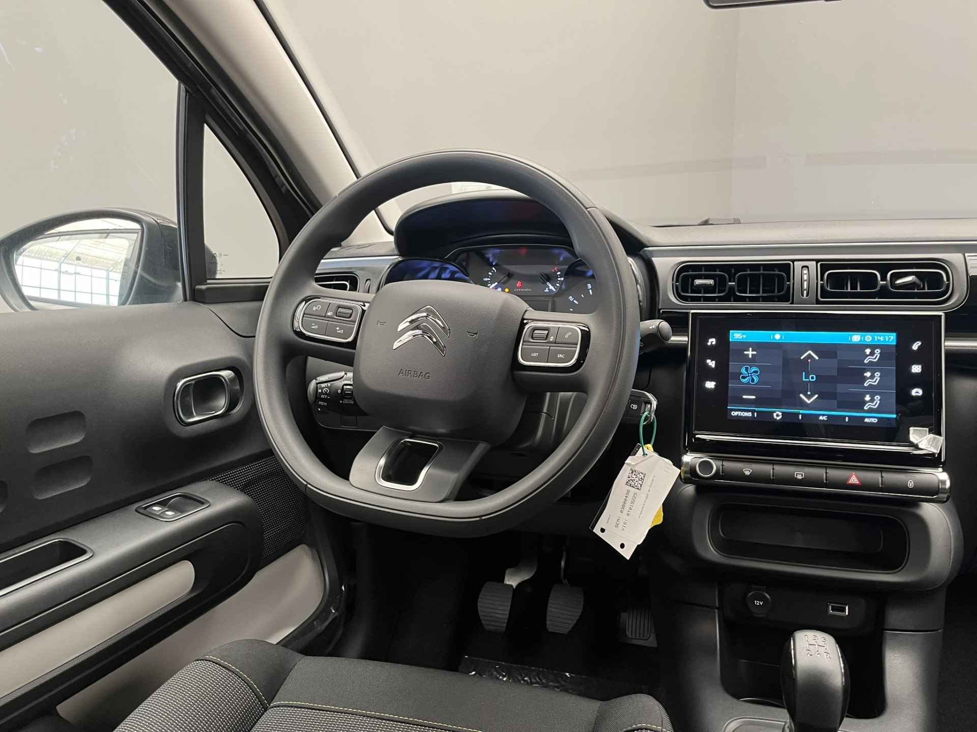 Citroën C3 1.2 82PK Plus | Navigatie | DAB+ | Parkeersensoren | Cruise | Carplay | Bluetooth | Touchscreen | Clima | Led dagrij | Rijstrooksensor | - 21/38