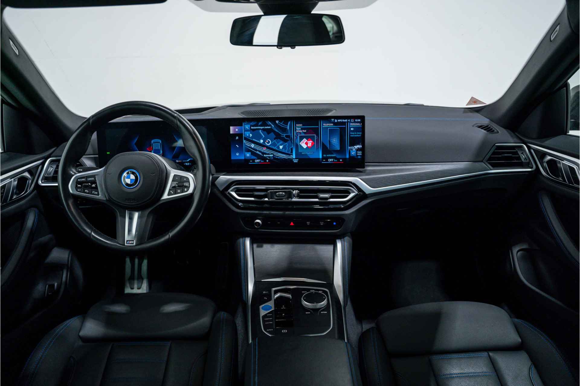 BMW i4 eDrive40 High Executive M Sportpakket - 4/23