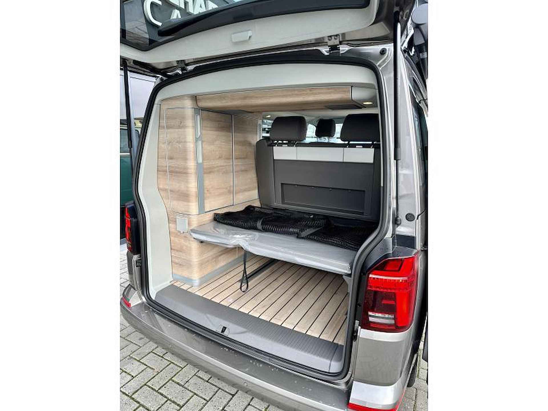 Volkswagen T6.1 California  6.1 OCEAN 150 DSG - 11/22