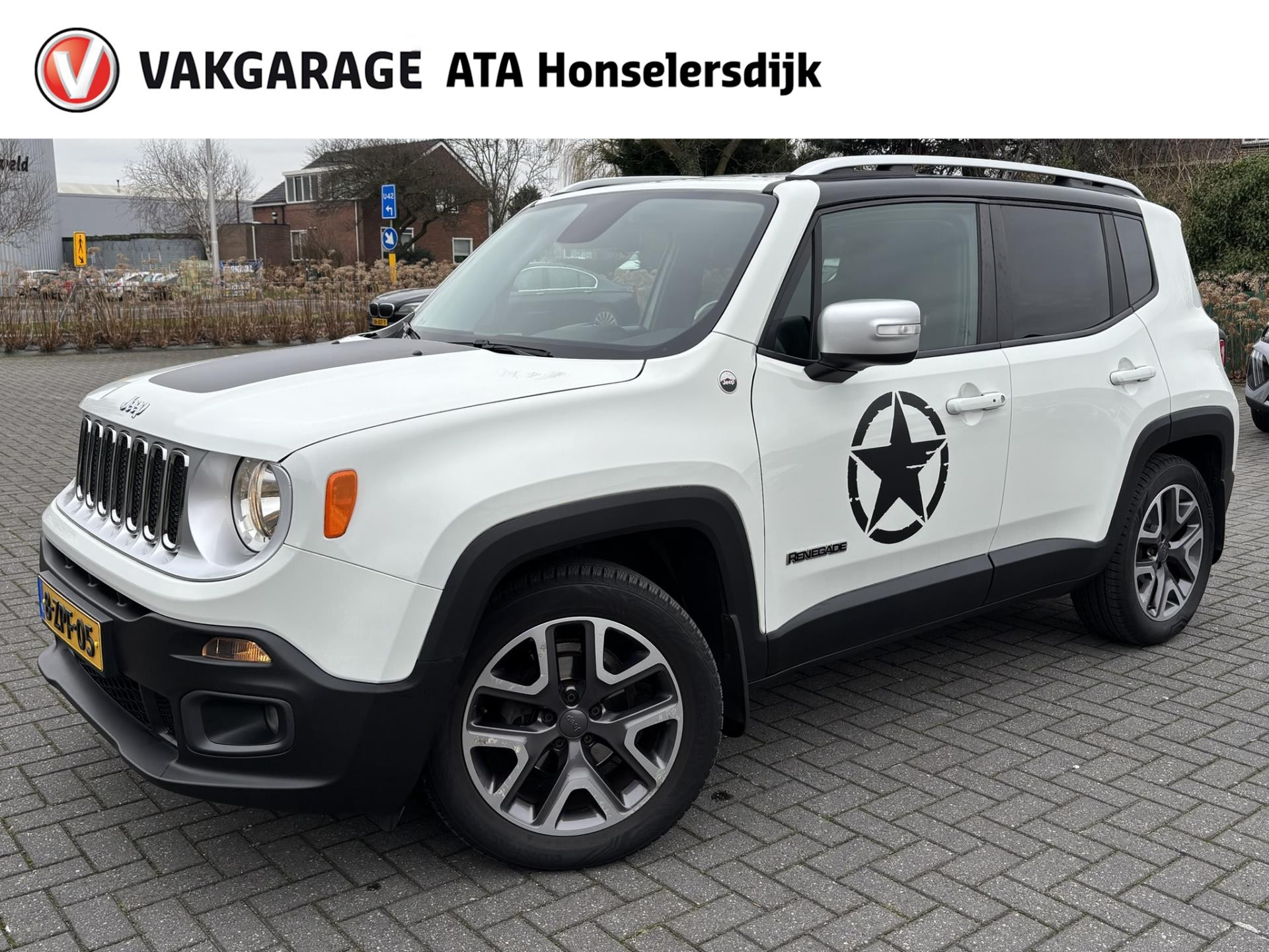 Jeep Renegade 1.4 MultiAir Opening Edition | Cruise control | Climate control | Full map navigatie |