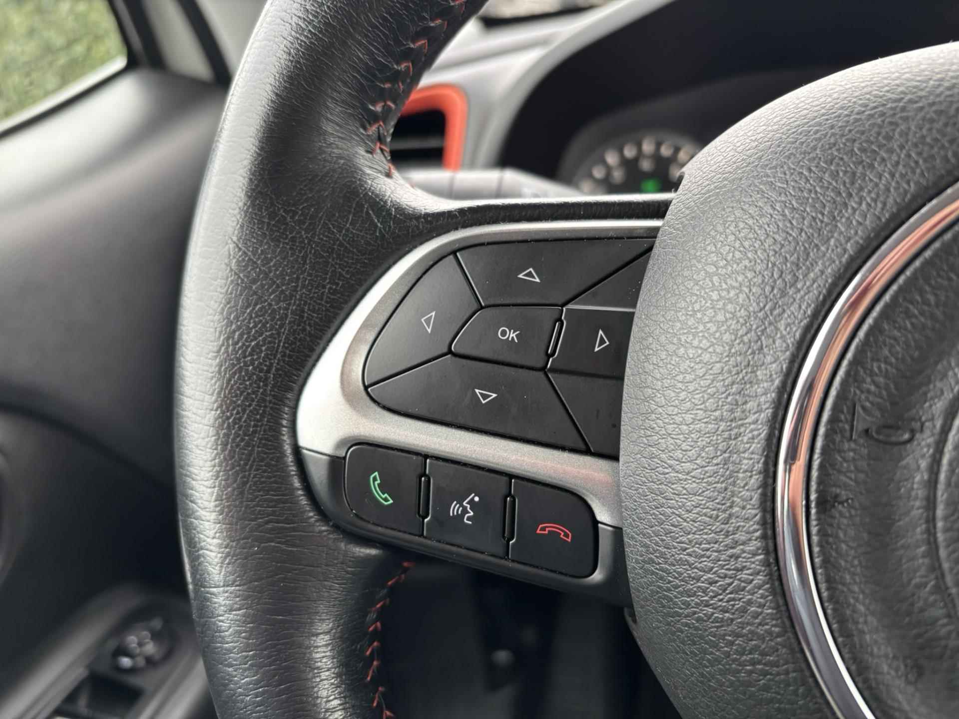 Jeep Renegade 1.4 MultiAir Opening Edition | Cruise control | Climate control | Full map navigatie | - 6/25