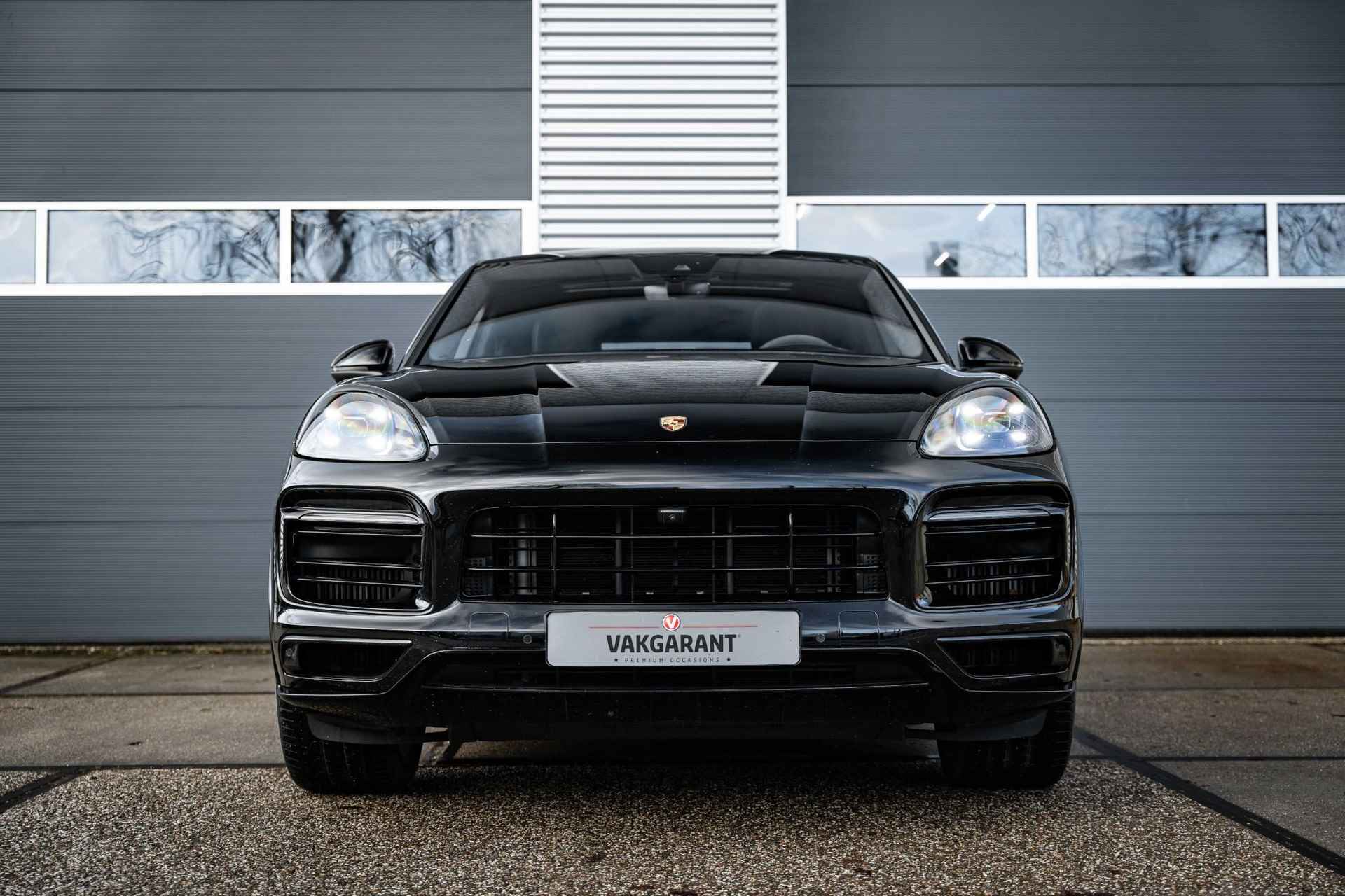 Porsche Cayenne Coupé 3.0 E-Hybrid |Pano |Luchtvering |Alcantara hemel/stuurwiel |Bose |HUD | BTW - 5/42