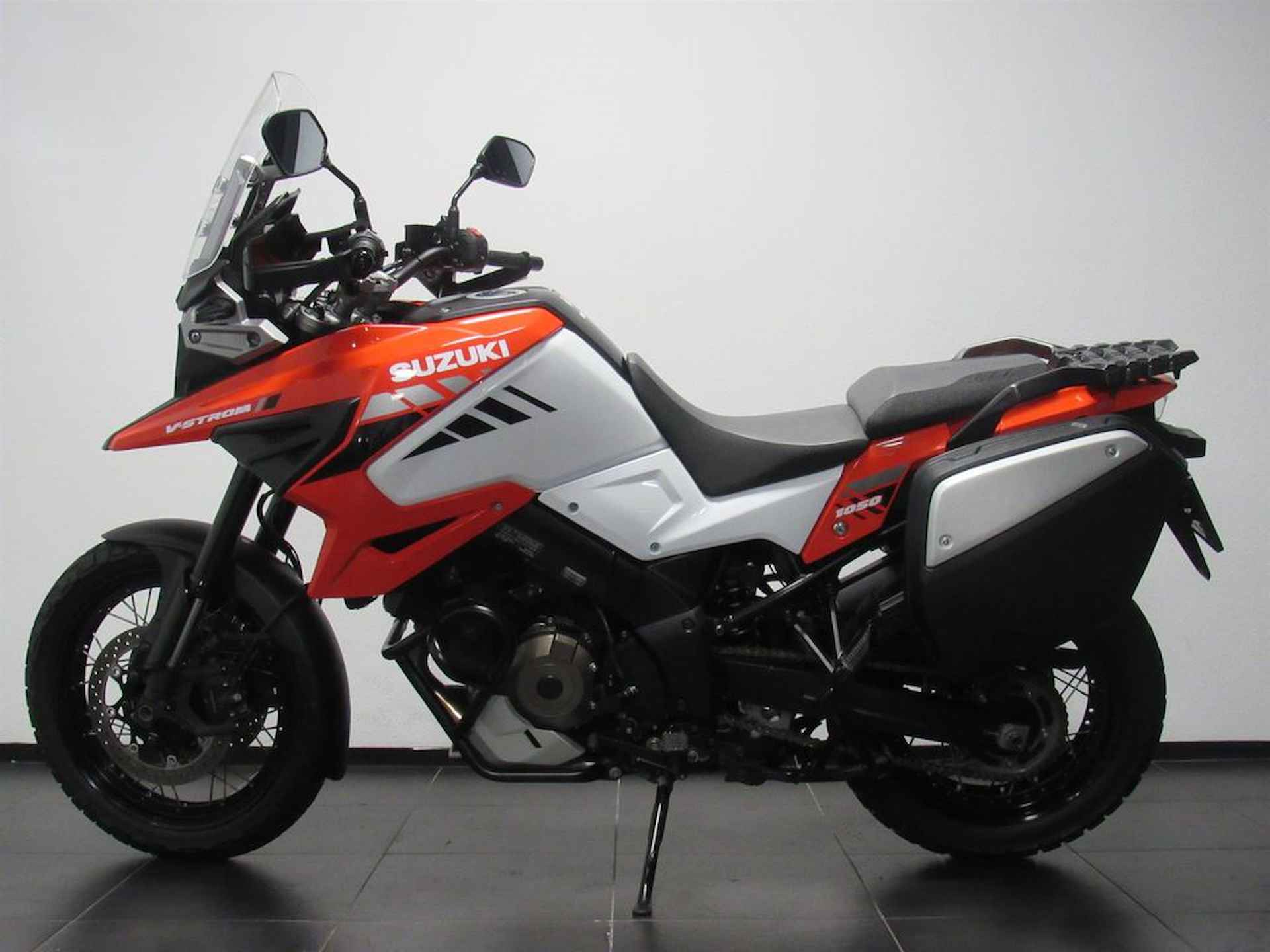 Suzuki V-STROM 1050 XTA - 4/14