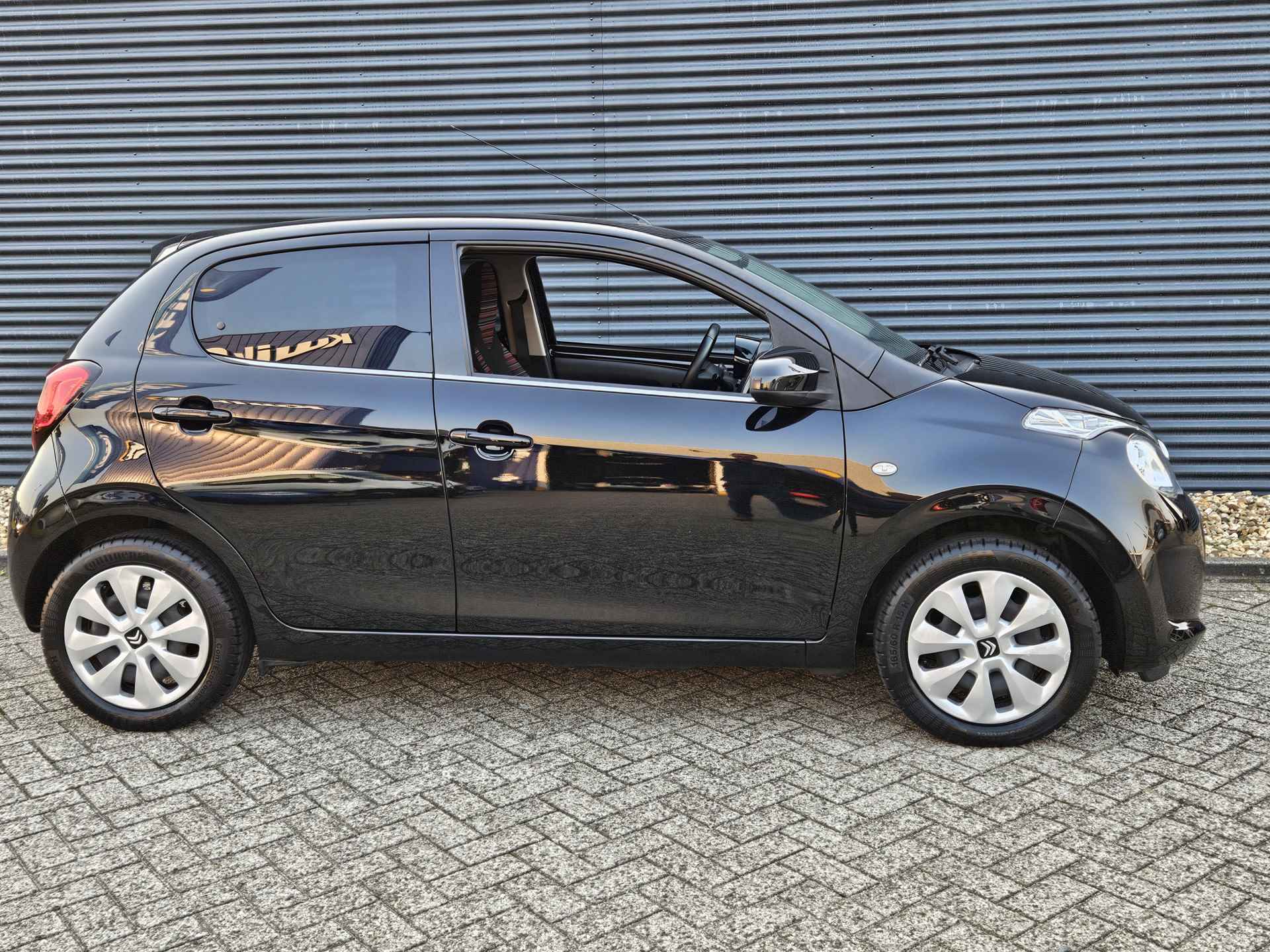 Citroën C1 1.0 VTi Feel | Airco | Electrisch Verstelbare Buitenspiegels | Donker Getint Glas Achter | Chroomdelen Exterieur | Erg Leuke Uitvoering !! - 12/32