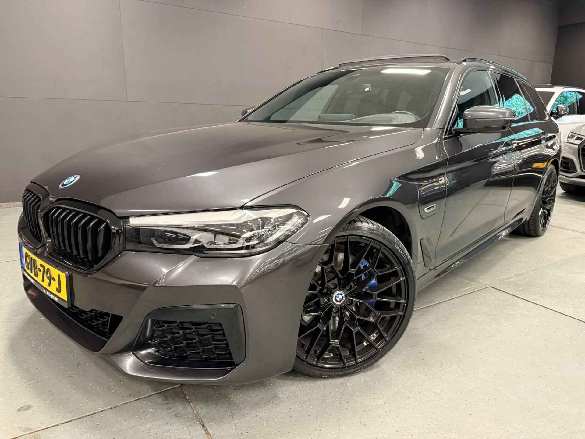 BMW 5-serie Touring 530e M-SPORT 20'' PANO/NAVI/CAM/DAB/CARPLAY/ECC/PDC/CRUISE/// - 2/58