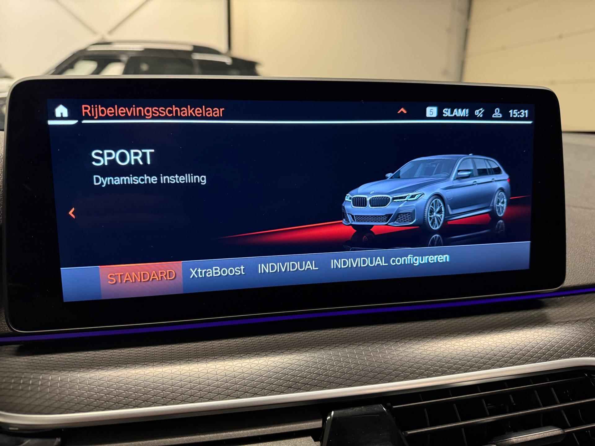 BMW 5-serie Touring 530e M-SPORT 20'' PANO/NAVI/CAM/DAB/CARPLAY/ECC/PDC/CRUISE/// - 53/58