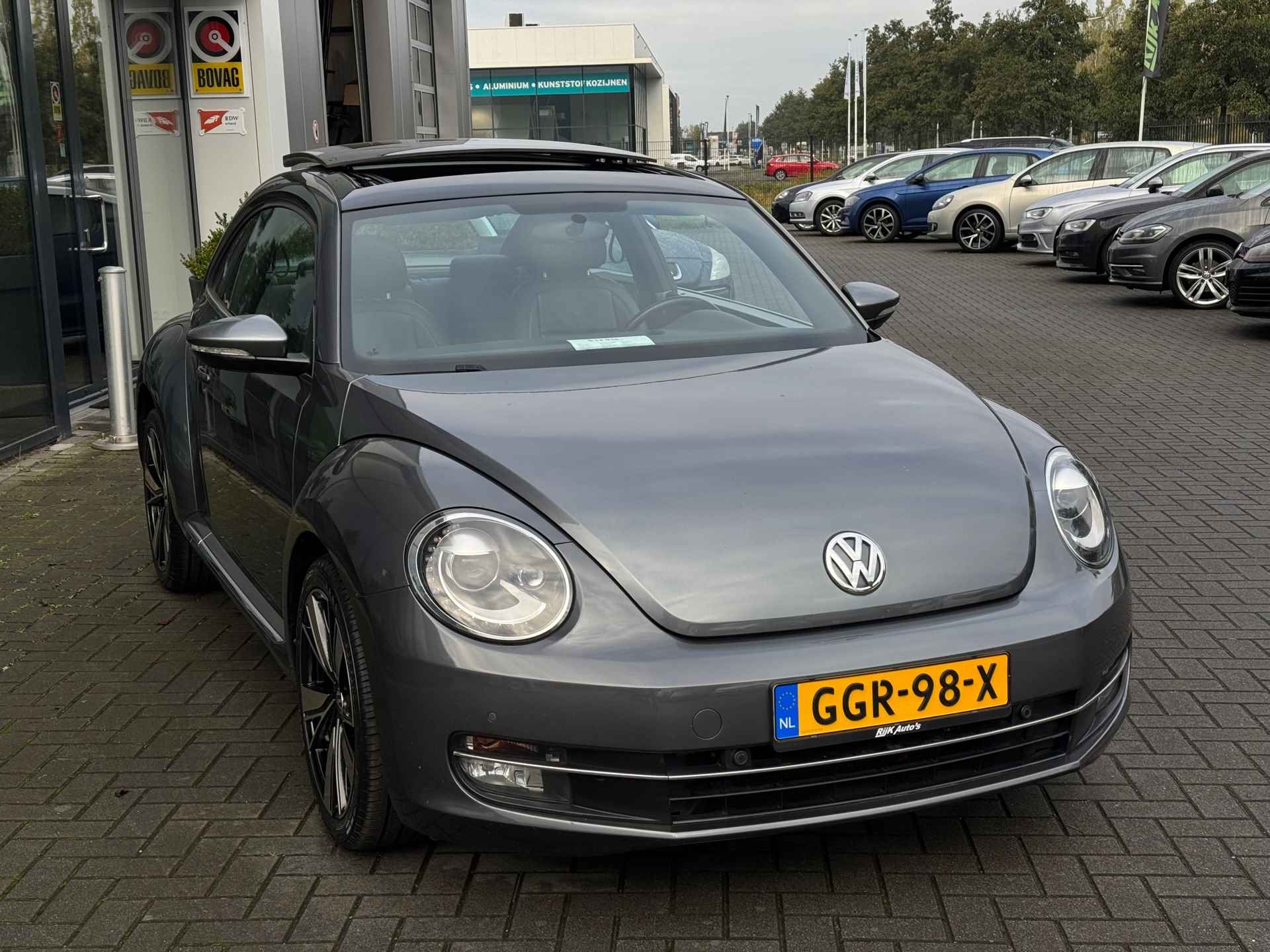 Volkswagen Beetle 1.2 TSI Design * Panoramadak * Xenon / Led * Leer * Cruise Control - 35/45