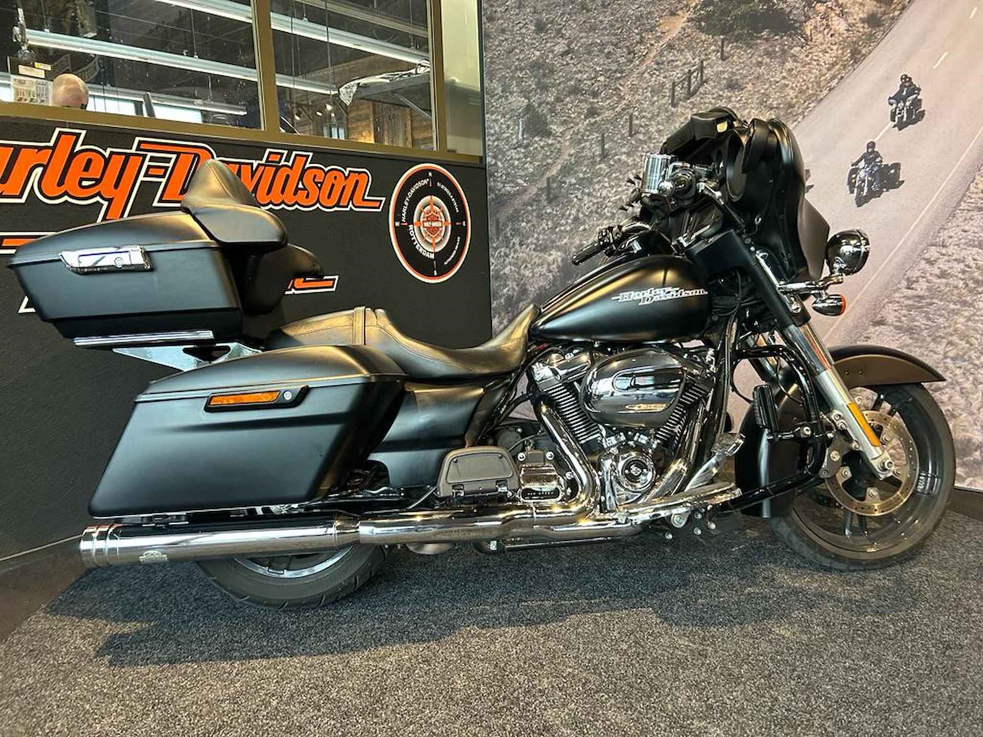 Harley-Davidson FLHXS STREET GLIDE SPECIAL - 3/16
