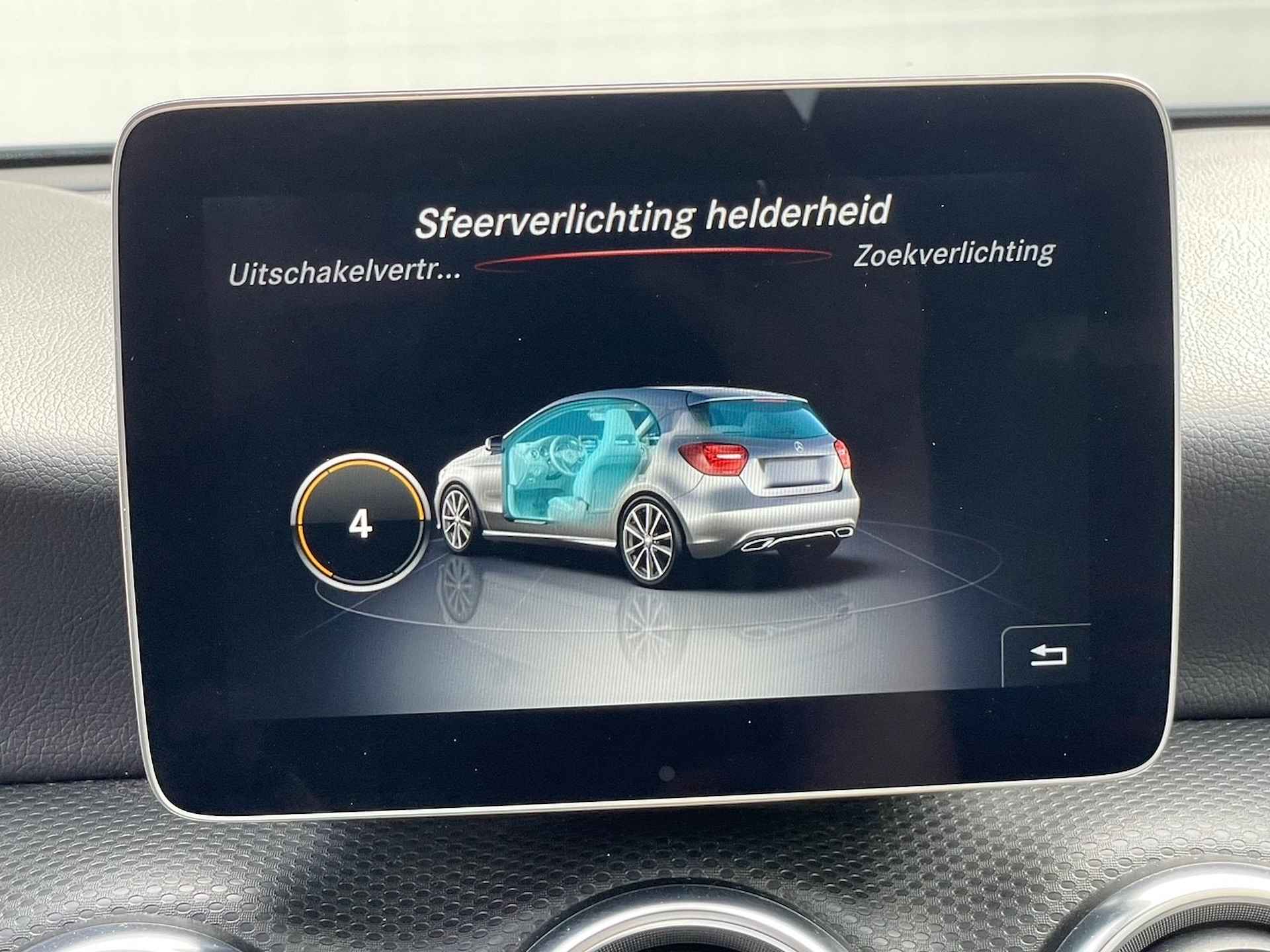 Mercedes-Benz A-Klasse 180 Business Sol. Aut. Carplay/Nav /Cam. - 15/26