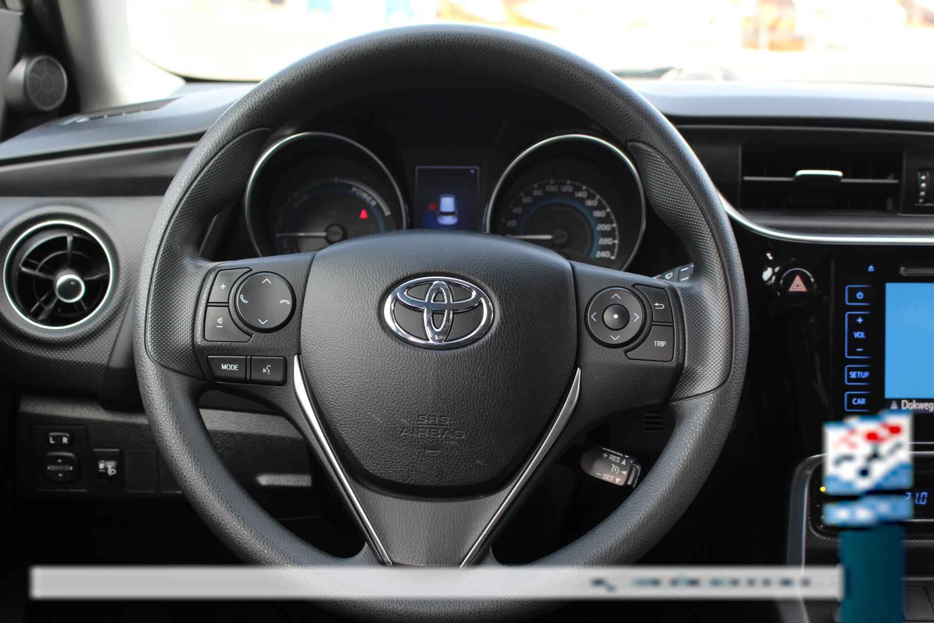 Toyota Auris 1.8 Hybrid Business Navigatie afn trekhaak climate en cruise all season banden - 17/33