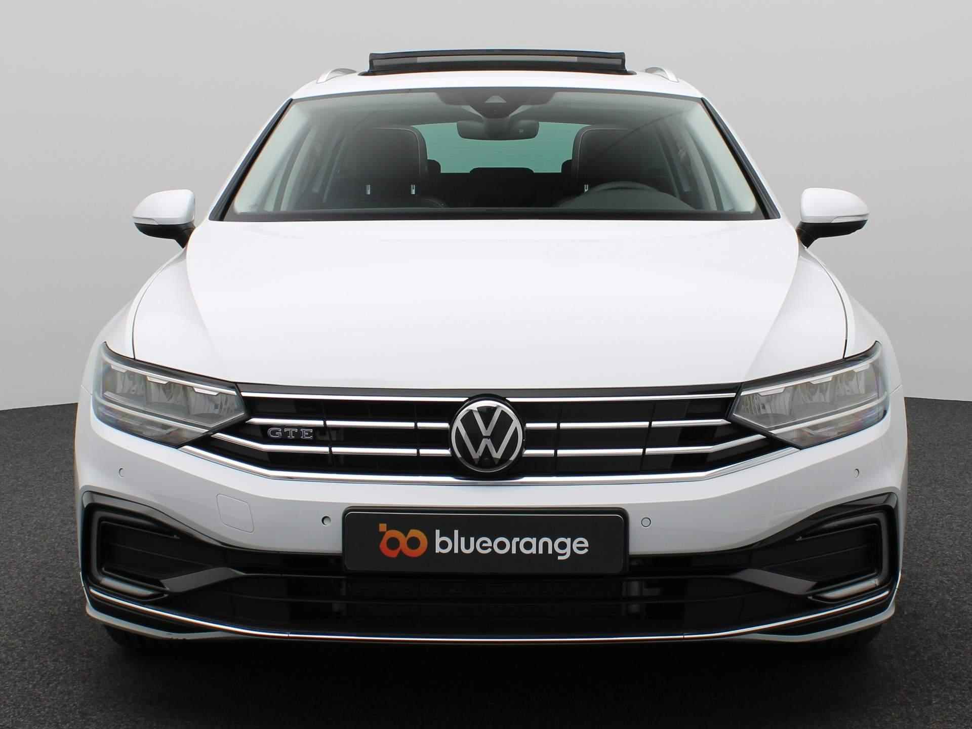 Volkswagen Passat Variant 1.4 TSI PHEV GTE 218PK DSG Panoramadak, 360 gr. camera, stoelverwarming, Discover Pro, virtual pedal, keyless, 17'' lichtmetaal - 13/52