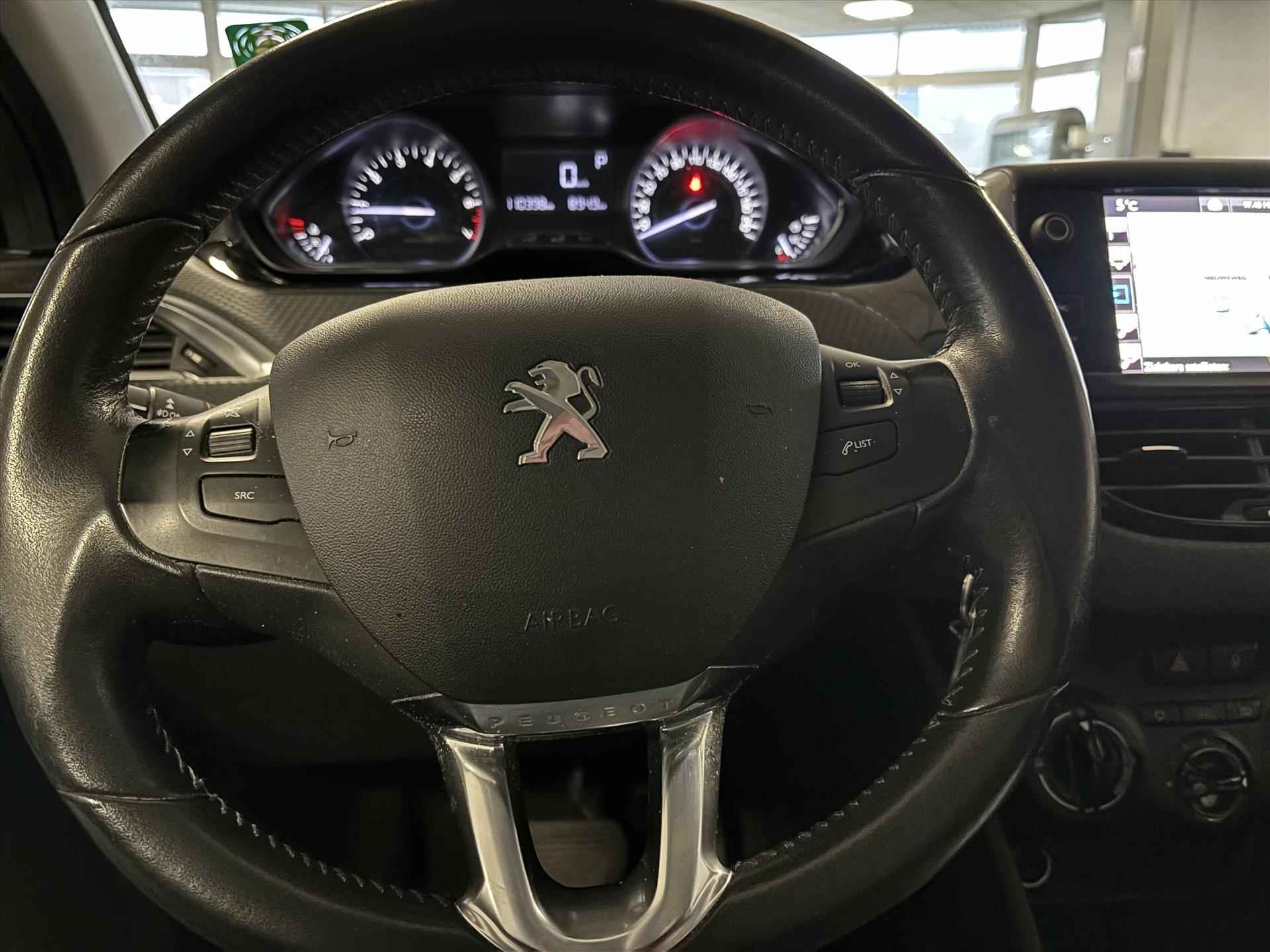 PEUGEOT 2008 1.2 PT 110pk AUT RIJKLAAR 1E EIGENAAR - 14/15