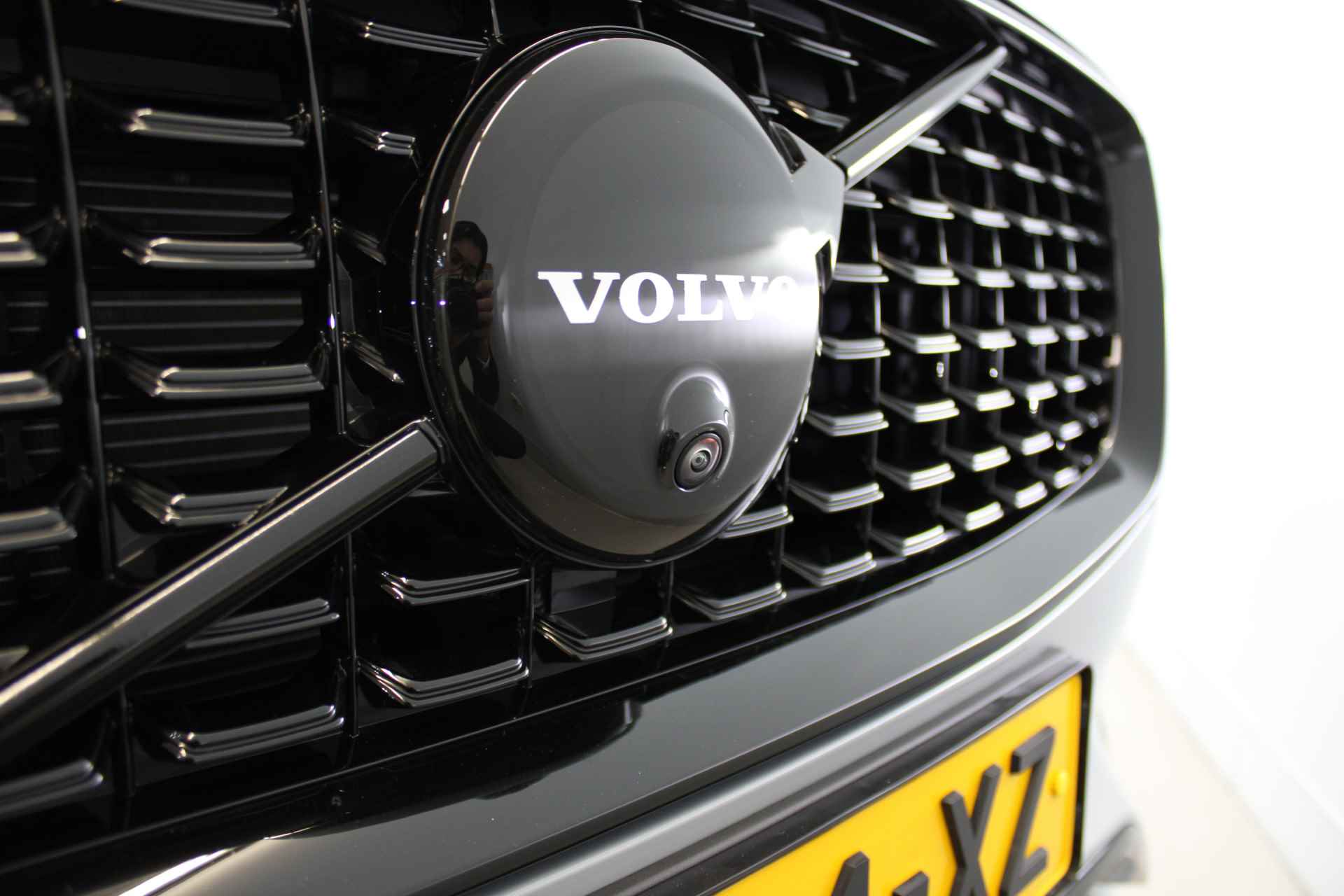 Volvo XC90 T8 455PK Ultimate Dark | Full Option | B&W Audio | Iso Glas | Ventilatie | Trekhaak | Black Pack - 16/72