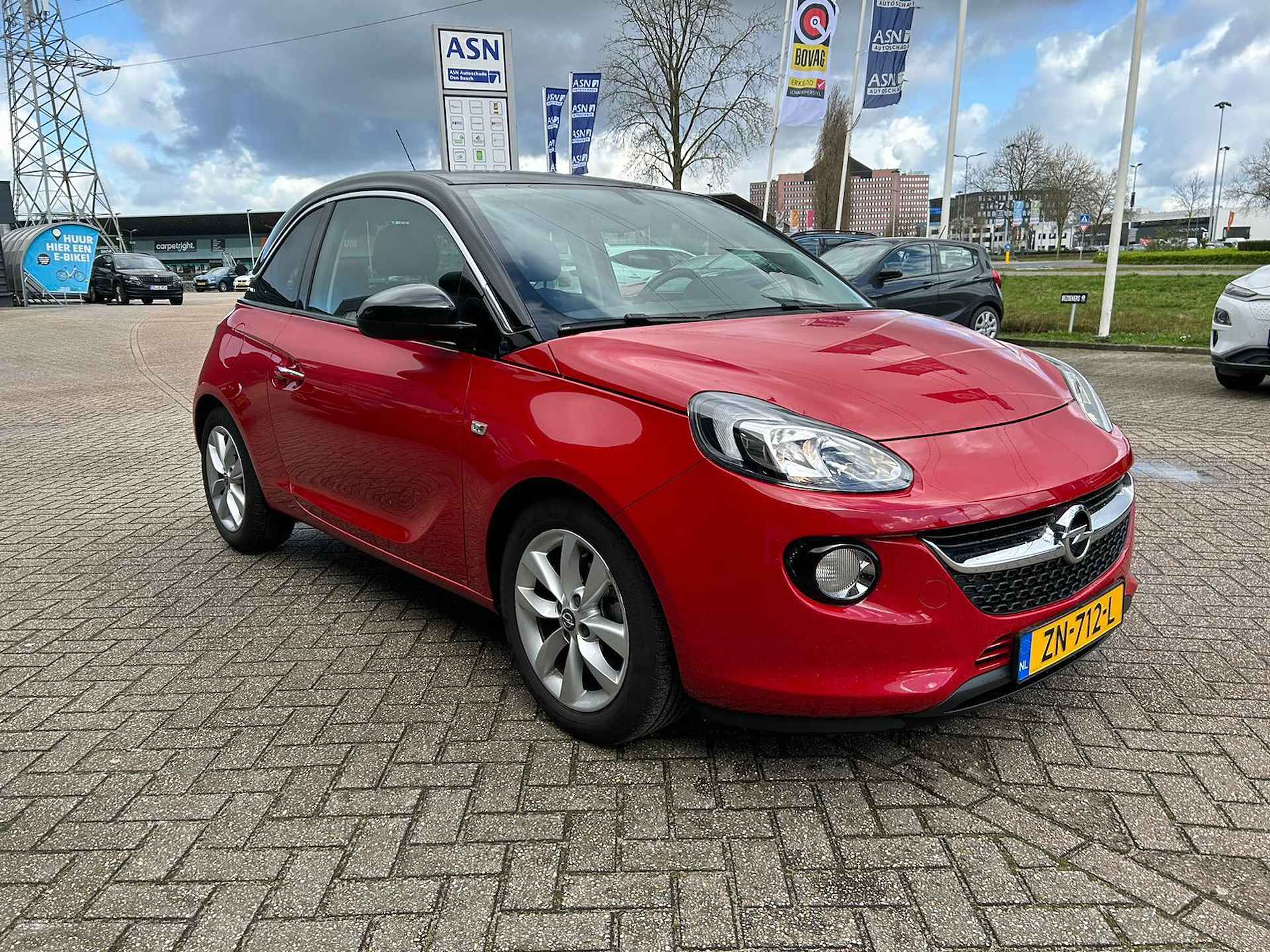 Opel ADAM 1.0 Turbo Unlimited | Rijklaarprijs! | Airconditioning | Cruise Control | LM velgen | Two Tone Black Red | Inclusief 12 mnd BOVAG-Garantie! | - 19/23