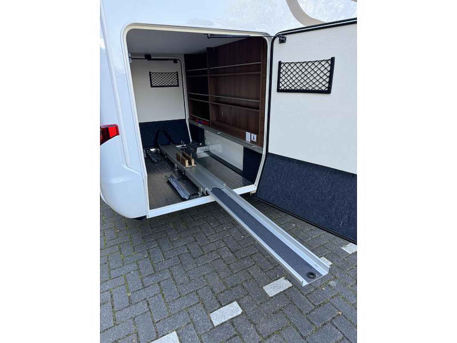 Hymer BMC-I 600 White Line - 25/25