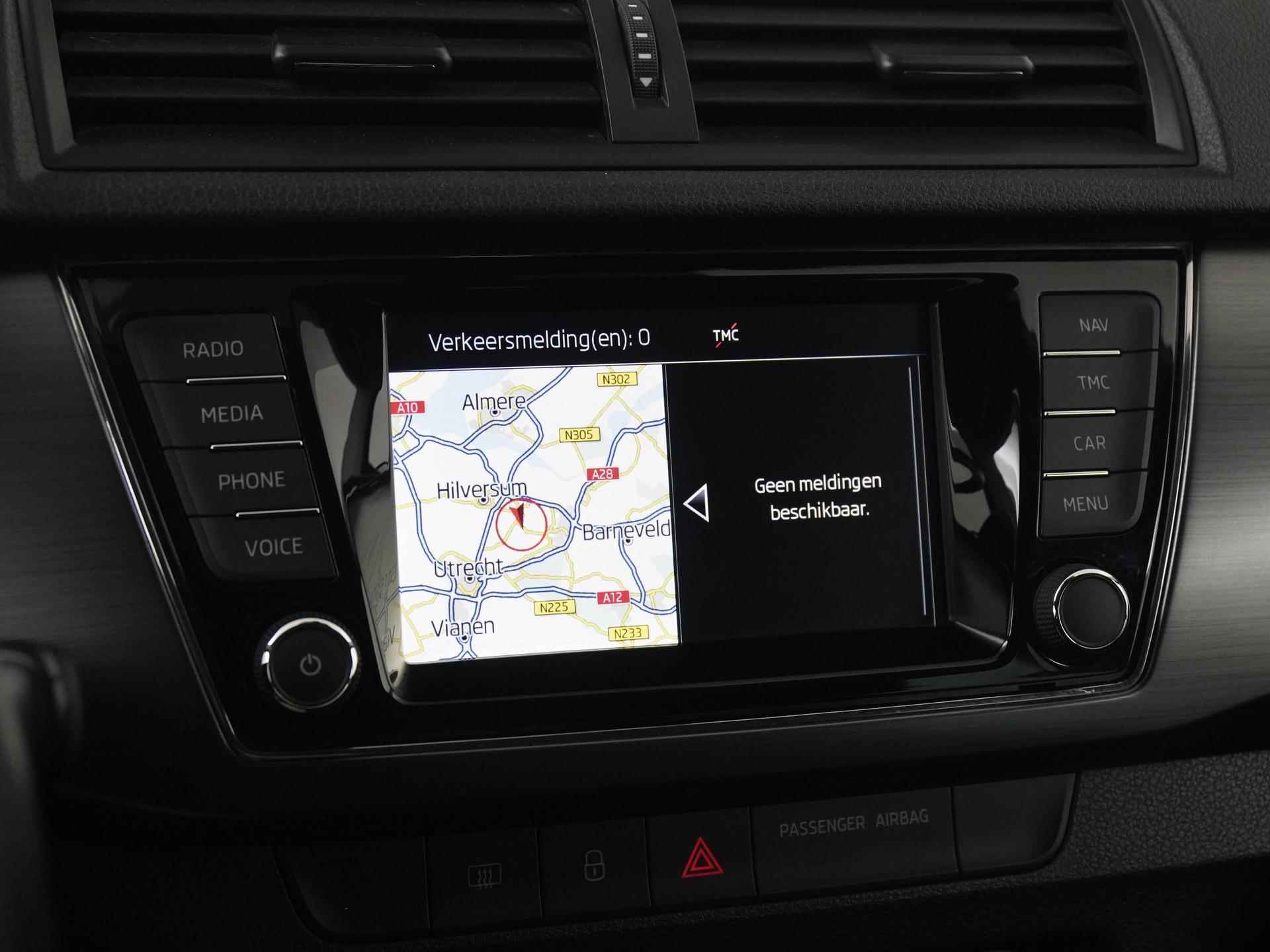 Skoda Fabia Combi 1.0 Business Edition | Navigatie | Apple Carplay | Zondag Open! - 17/36