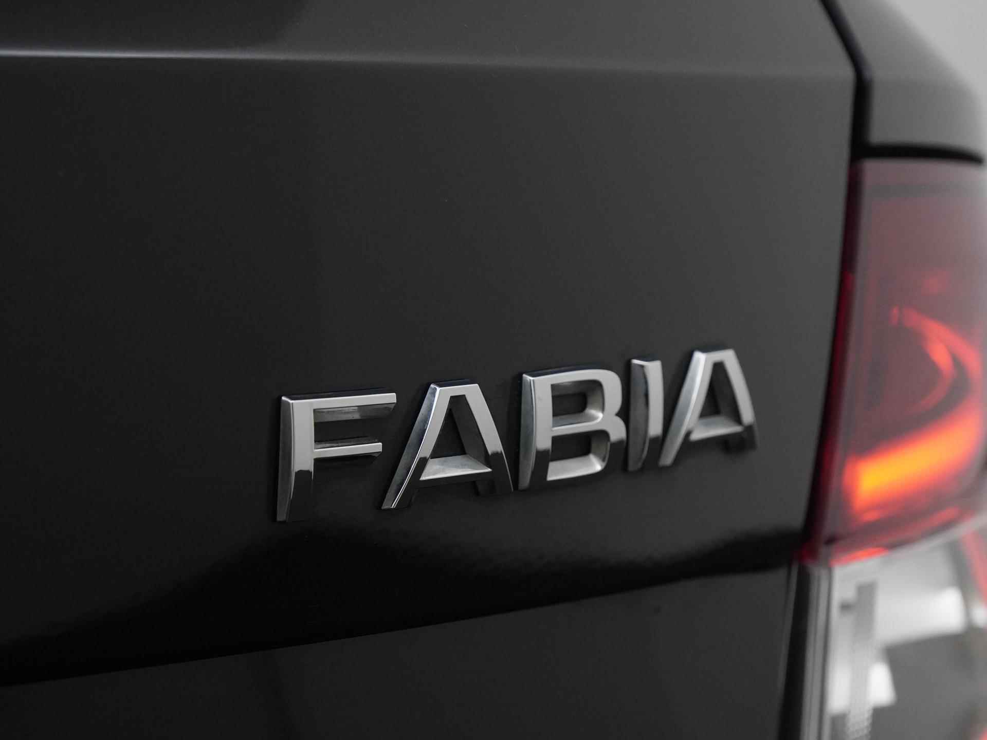 Skoda Fabia Combi 1.0 Business Edition | Navigatie | Apple Carplay | Zondag Open! - 24/36