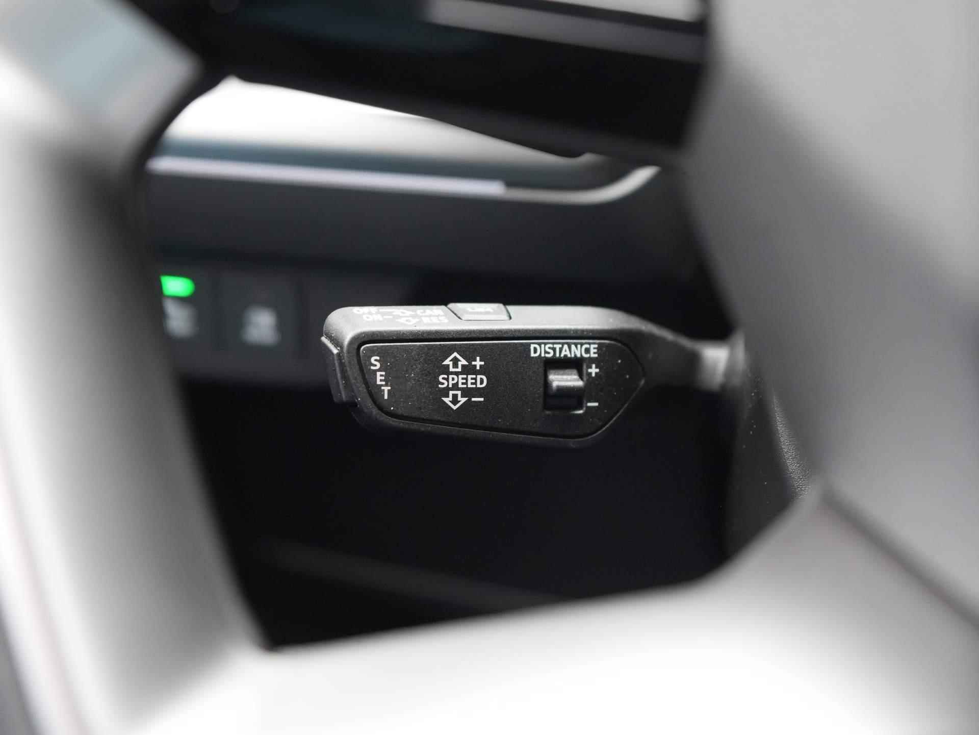 Audi Q4 e-tron 35 Launch edition Advanced Plus 55 kWh | Elek. Trekhaak | Panoramadak | Camera - 17/53
