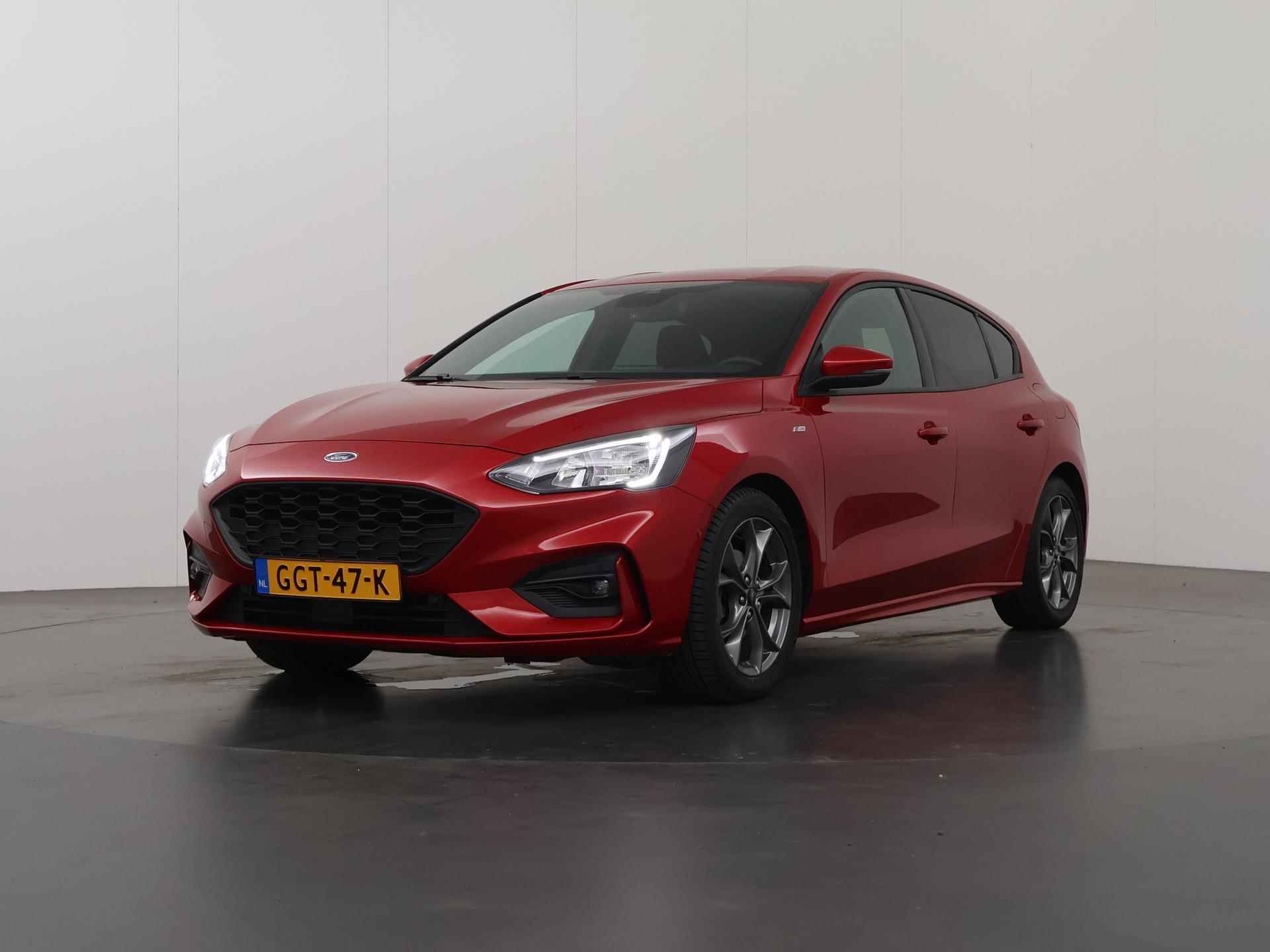 Ford Focus 1.0 EcoBoost ST Line Business | Adaptive Cruise Control | AGR-Bestuurdersstoel | Winterpack | Dodehoekassistent | - 42/42