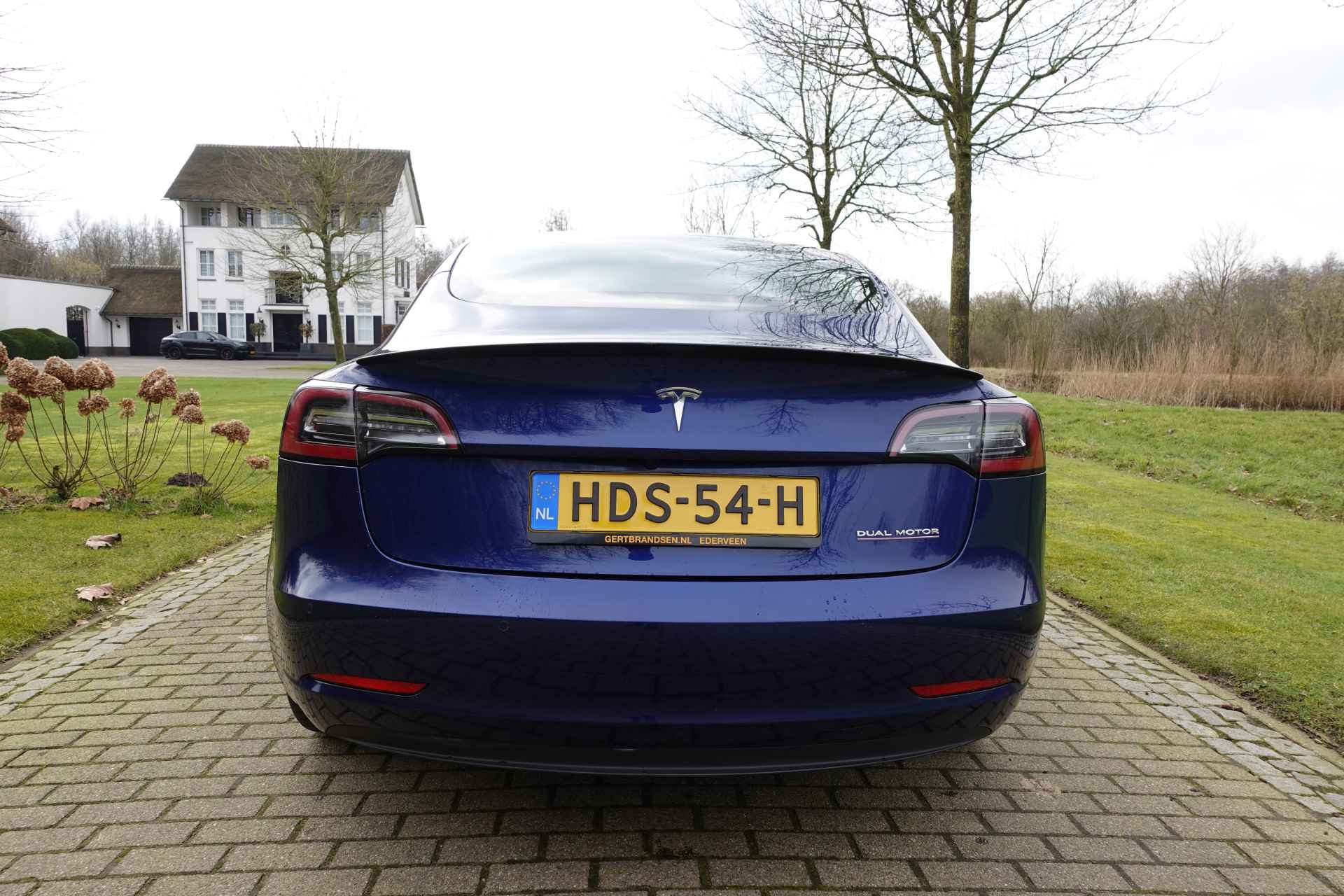 Tesla Model 3 Performance AWD 75 kWh | Autopilot | 462PK | 20INCH | 4x nieuwe band Michelin Pilot Sport - 8/23