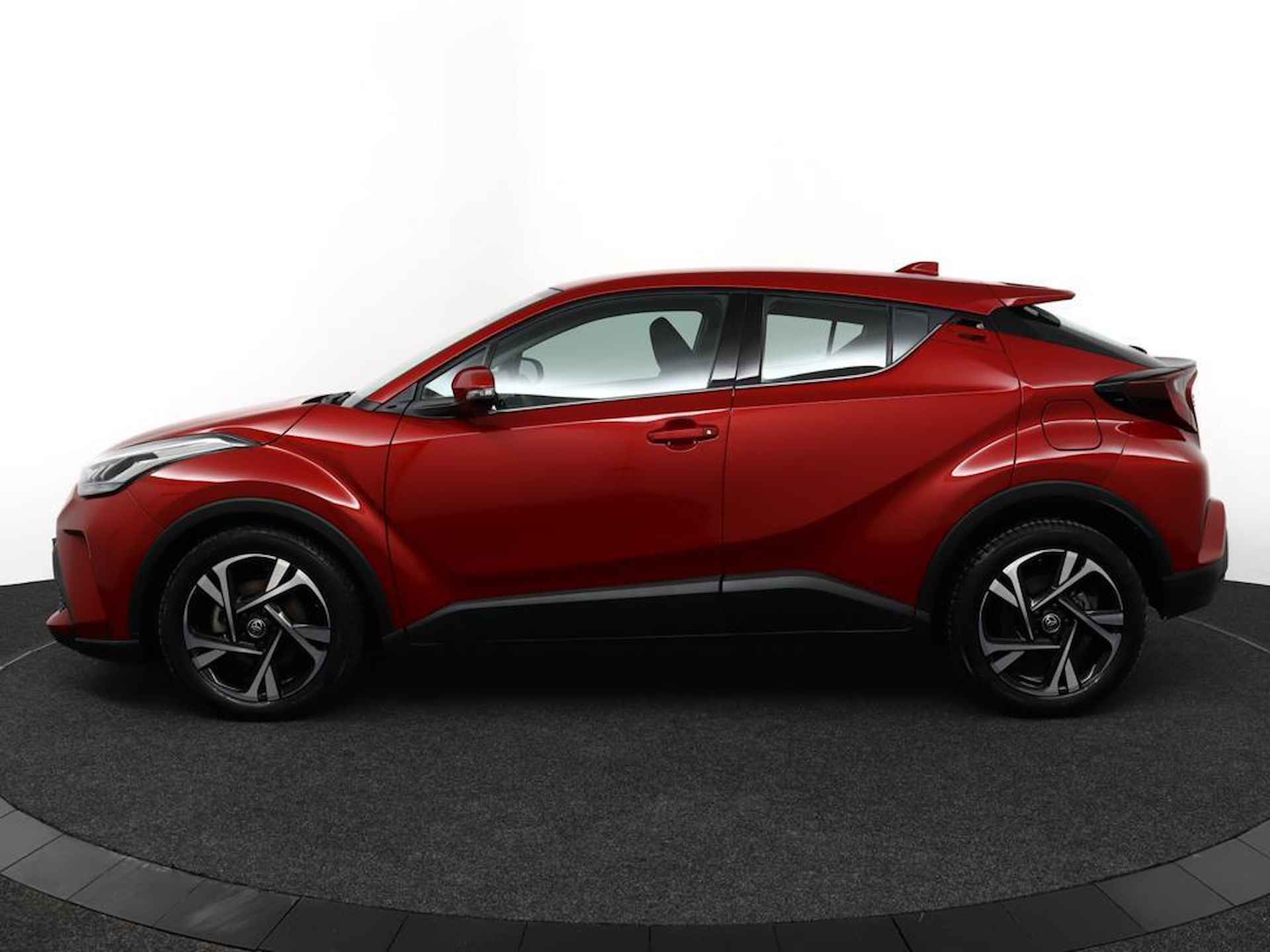 Toyota C-HR 1.8 Hybrid Dynamic | Adaptive Cruise Control | Navigatie | Achteruitrijcamera | Automaat | Dodehoekdetectie | Smartkey | - 3/52