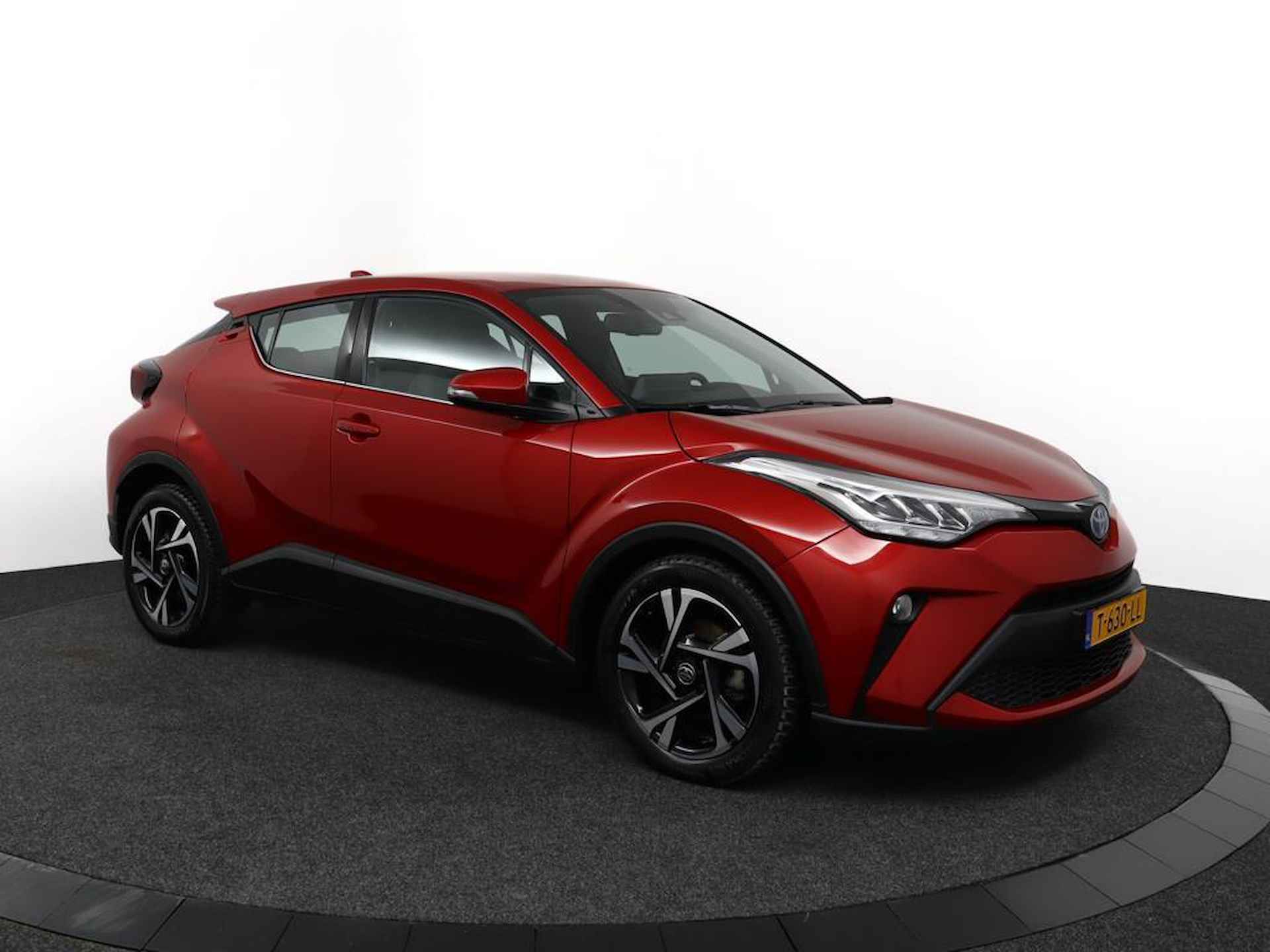 Toyota C-HR 1.8 Hybrid Dynamic | Adaptive Cruise Control | Navigatie | Achteruitrijcamera | Automaat | Dodehoekdetectie | Smartkey | - 14/52