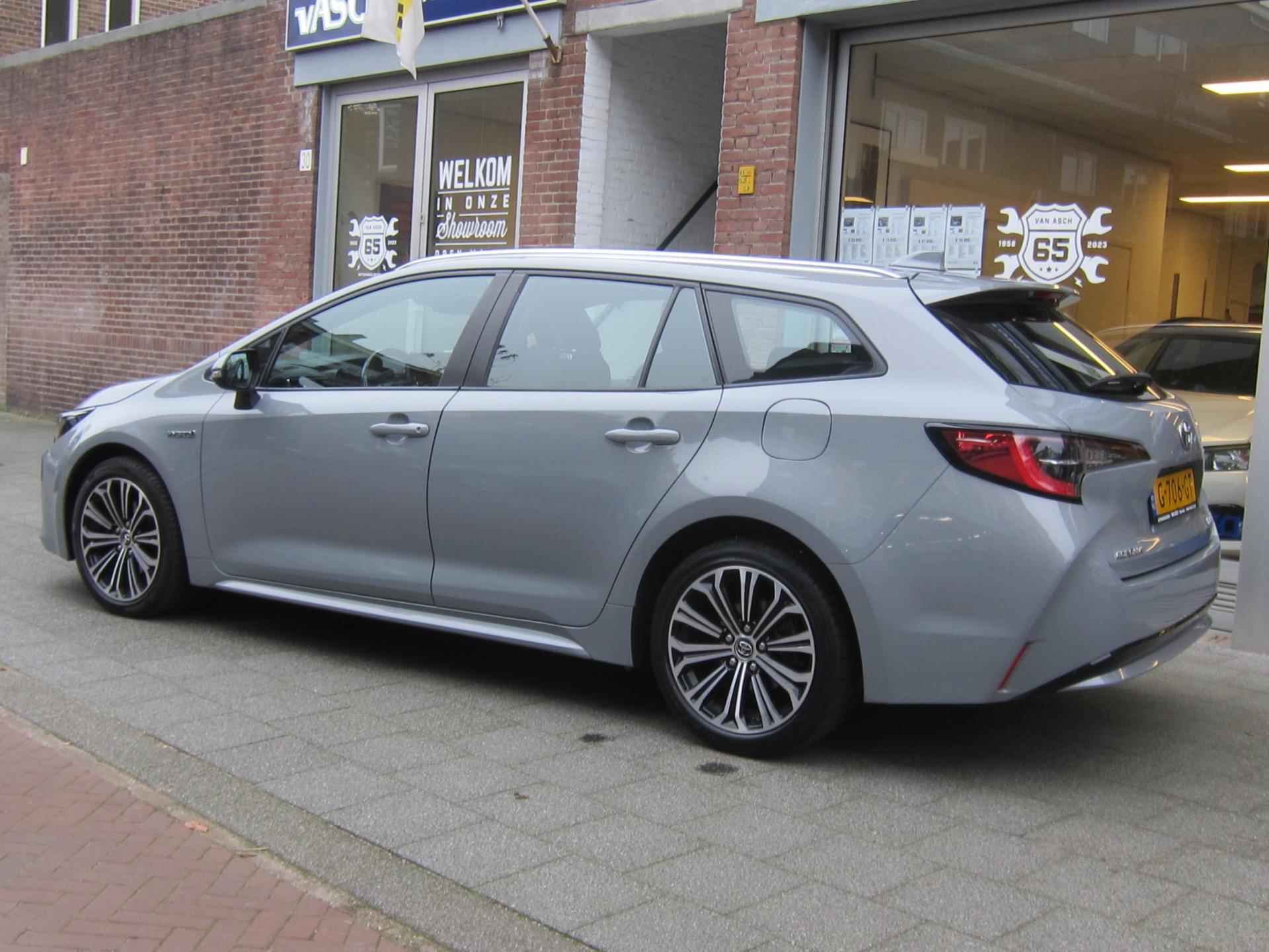 Toyota Corolla Touring Sports 1.8 Hybrid Dynamic All In Prijs Bovaggarantie - 5/27