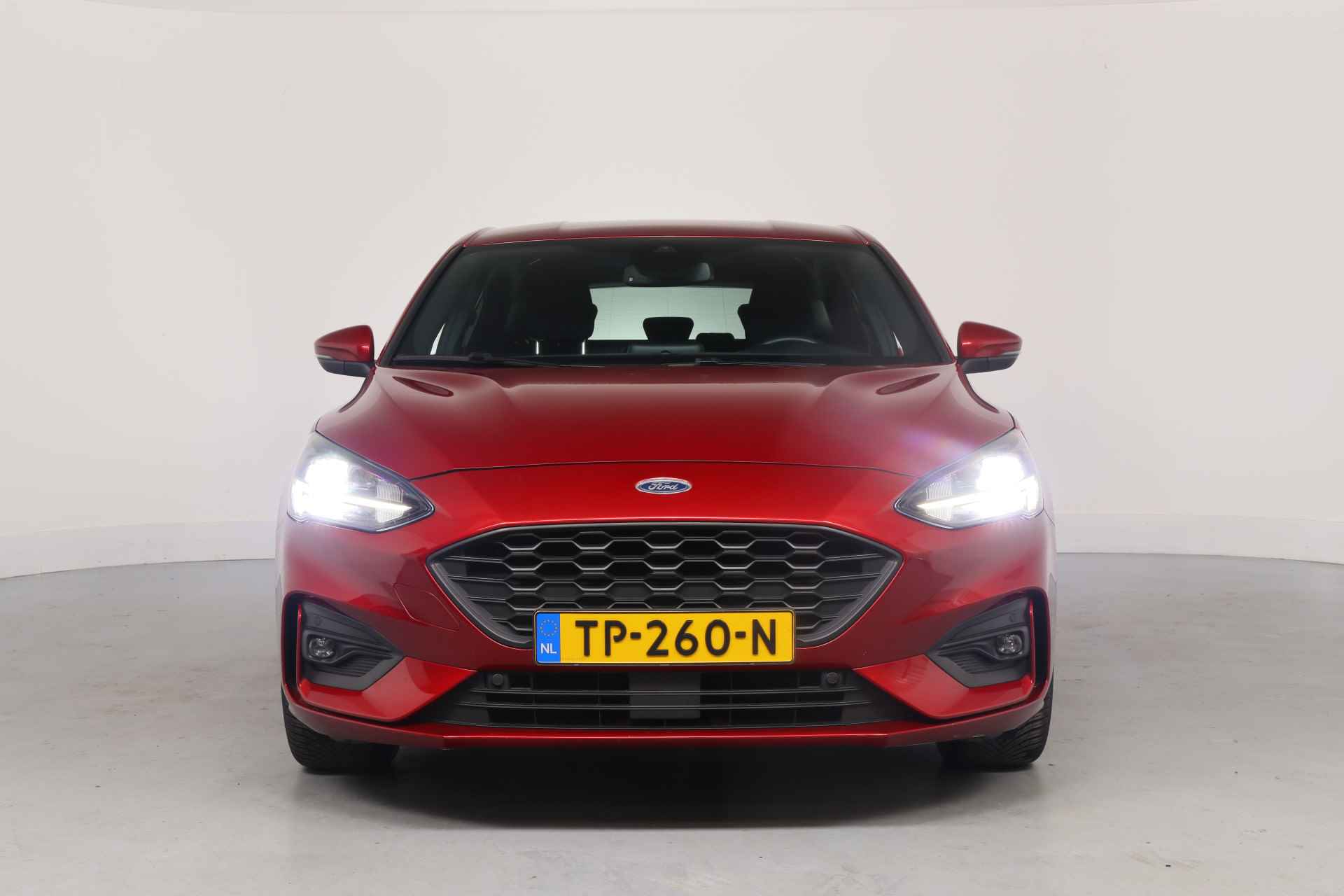 Ford Focus 1.0 EcoBoost ST Line Business | Led | Keyless | Stoel-/stuurverwarming | 18 inch | Climate Control | Navigatie | Parkeersensoren - 3/41