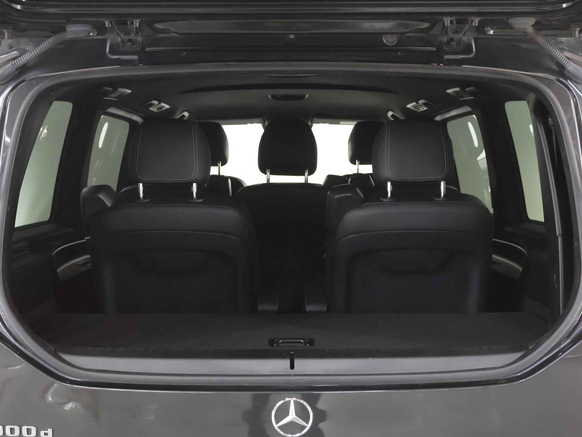 Mercedes-Benz V-klasse 300d | L2 Lang | Avantgarde | 7-persoons | MARGE | Navigatie | Parkeercamera | Climate Control | Lederen bekleding | 7-zits | Certified | - 38/46